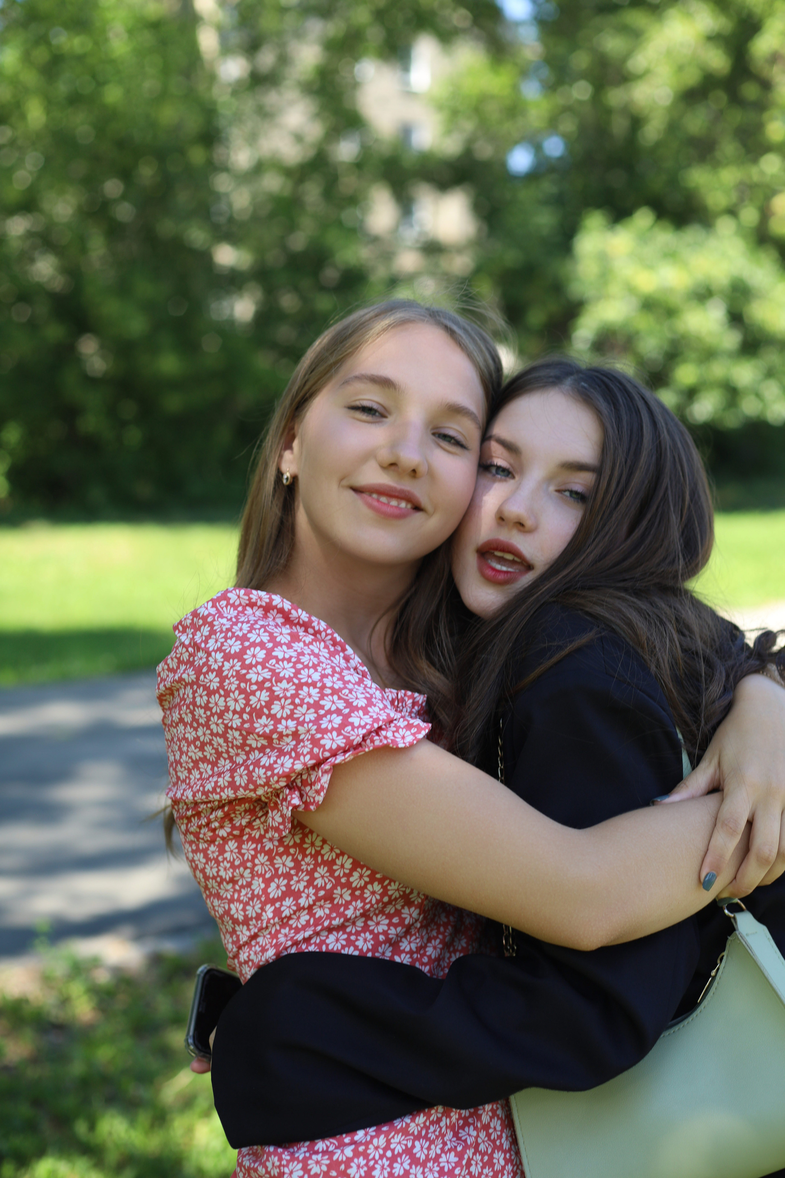 Вручение аттестатов 85 гимн. Фотограф Алёна Кладова