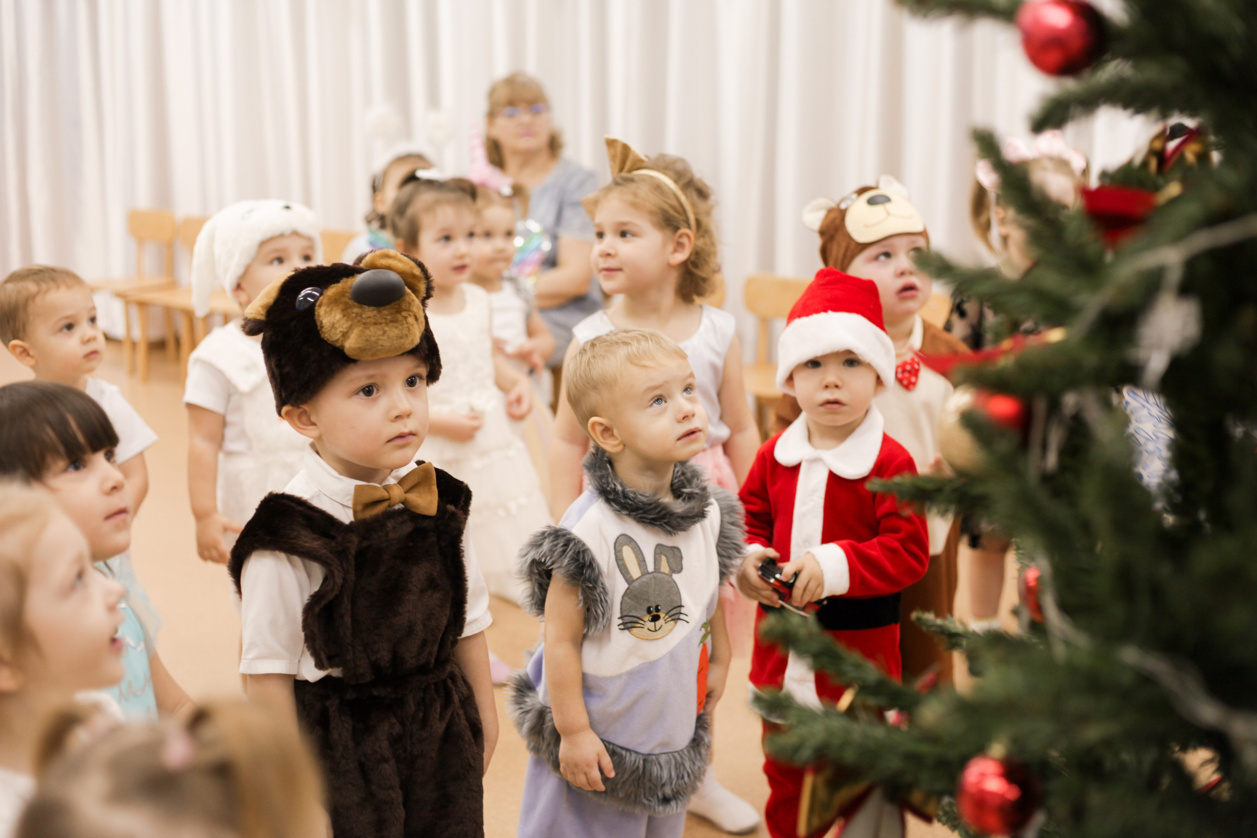 Новогодний утренник дс 267. Фотограф Алёна Кладова