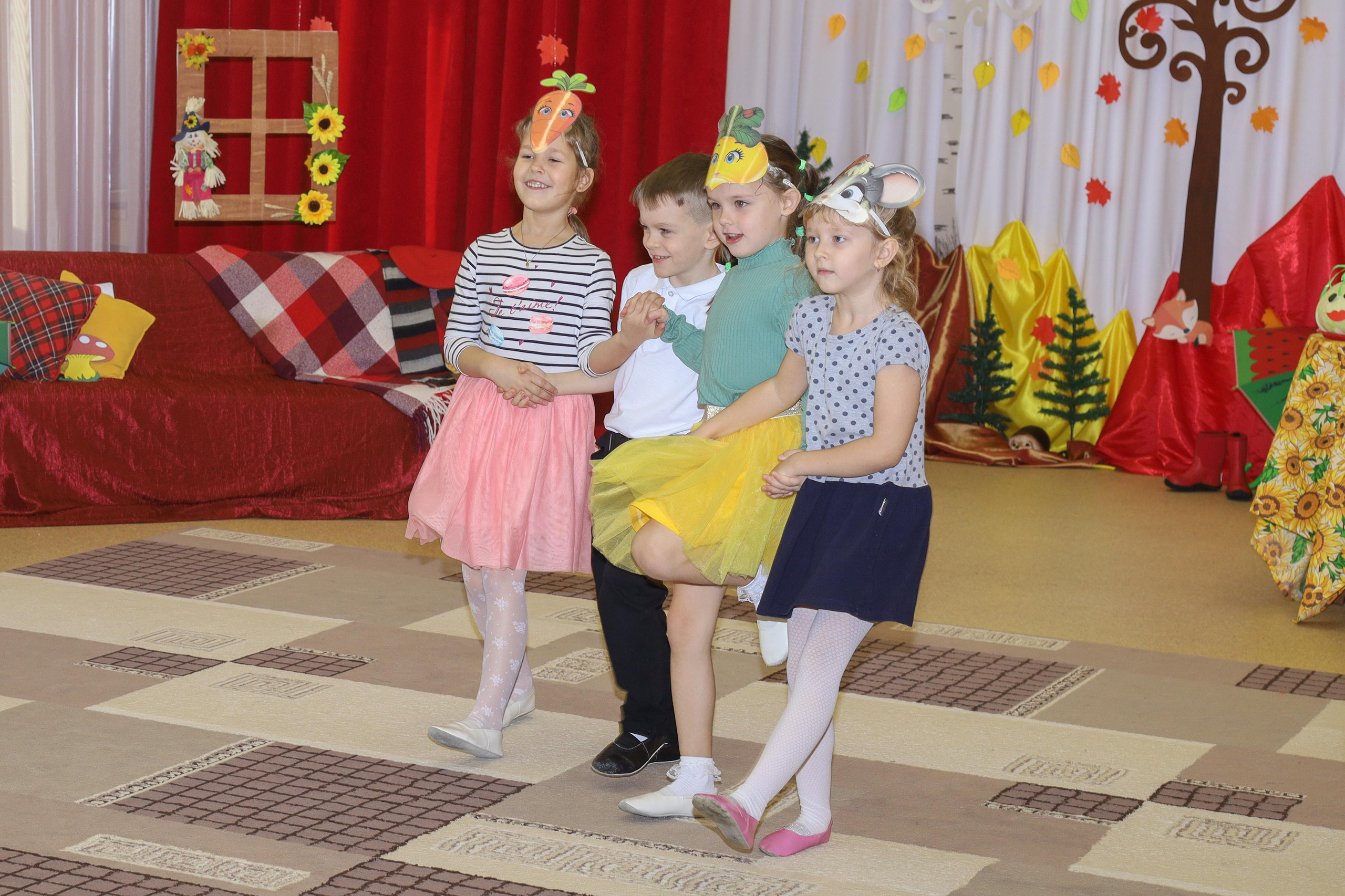Осенний праздник в дс. Фотограф Алёна Кладова