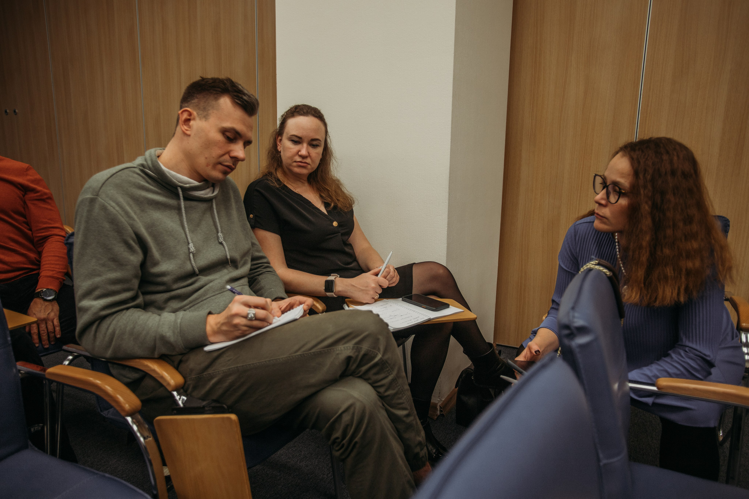 Тренинг по НЛП технологиям Михаила Пелехатого. Венера Гайн. Репортажный фотограф  Тюмень. Обучение фотографии с 0