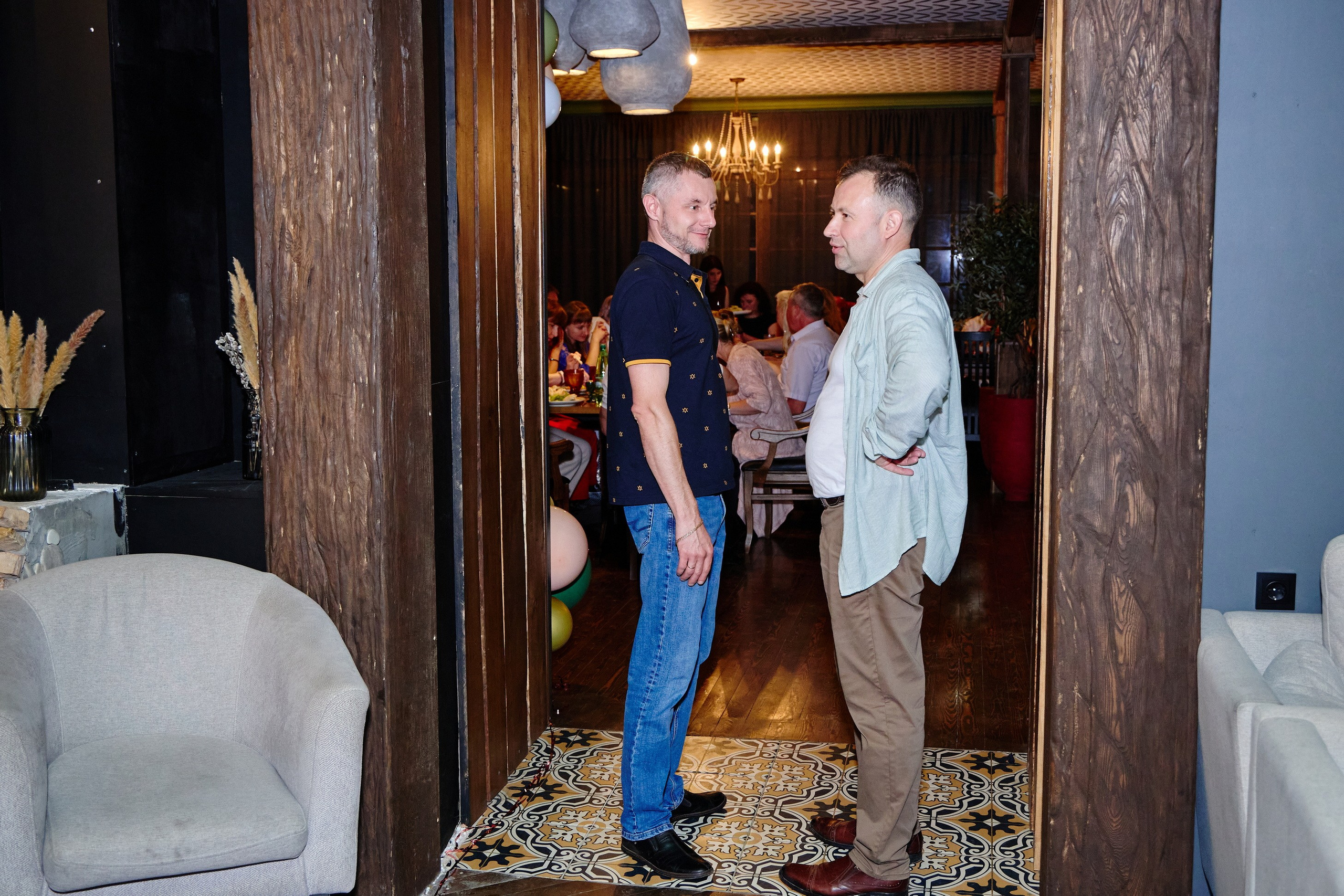 Выпускной 35 Сош. Фотограф Выпускные альбомы Таганрог Сергей Коробченко