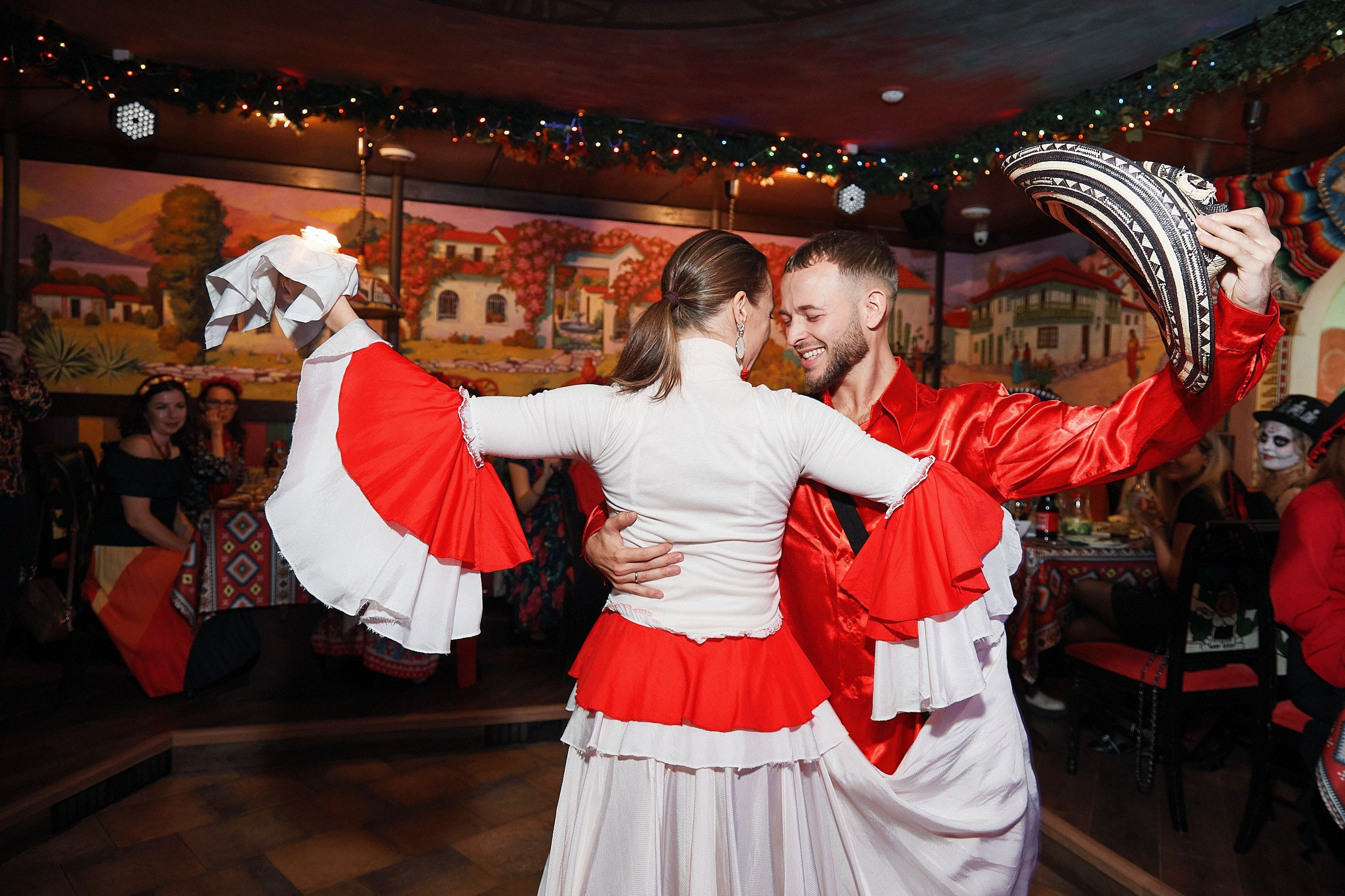 Корпоратив. В мексиканском стиле. Фотограф Валерий Сабрам