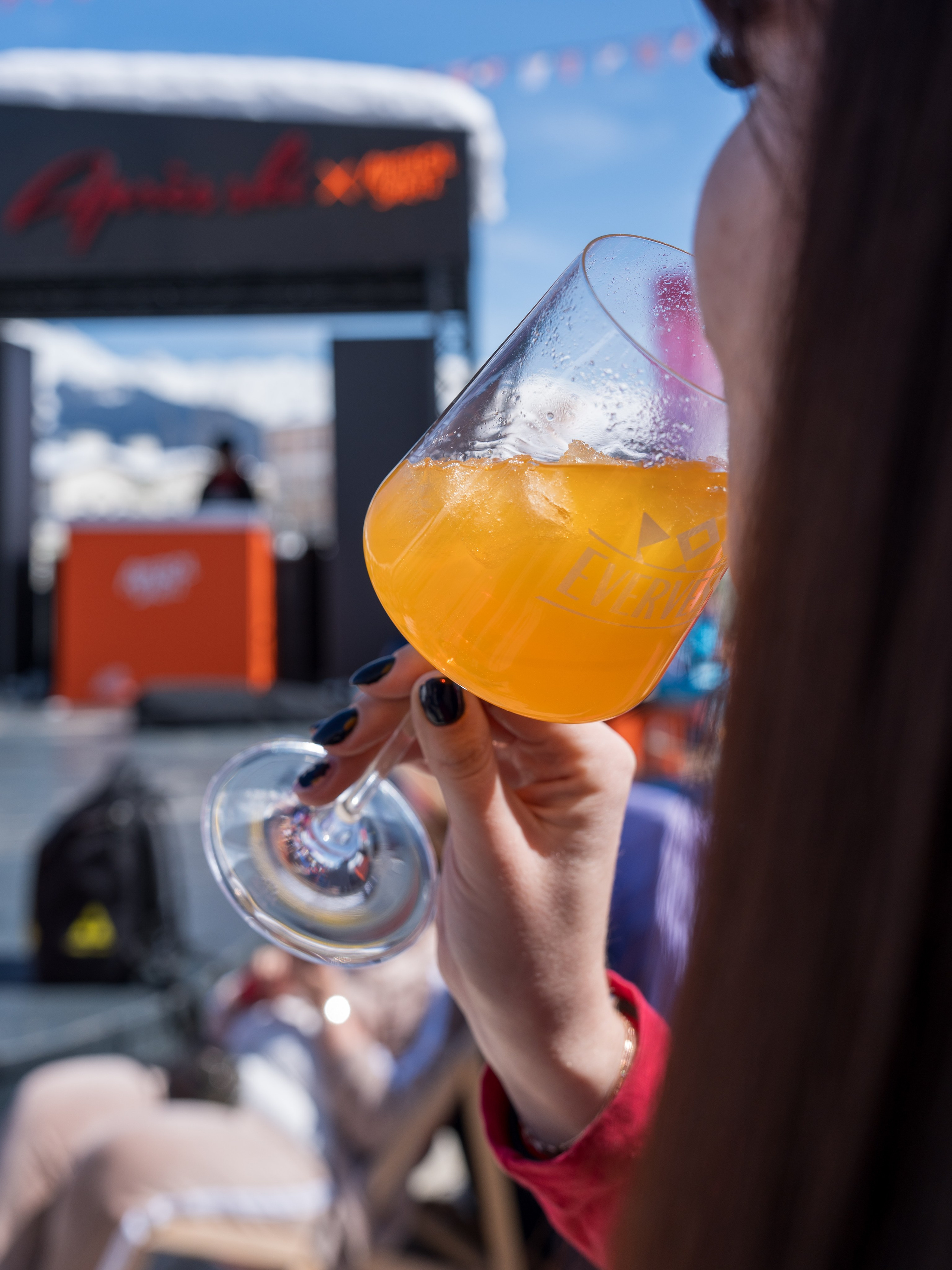 Компания «EVERVESS»: отчет с точек продаж на курортах Красной Поляны. Репортажный фотограф в Красной Поляне и Сочи Павлюченко Екатерина