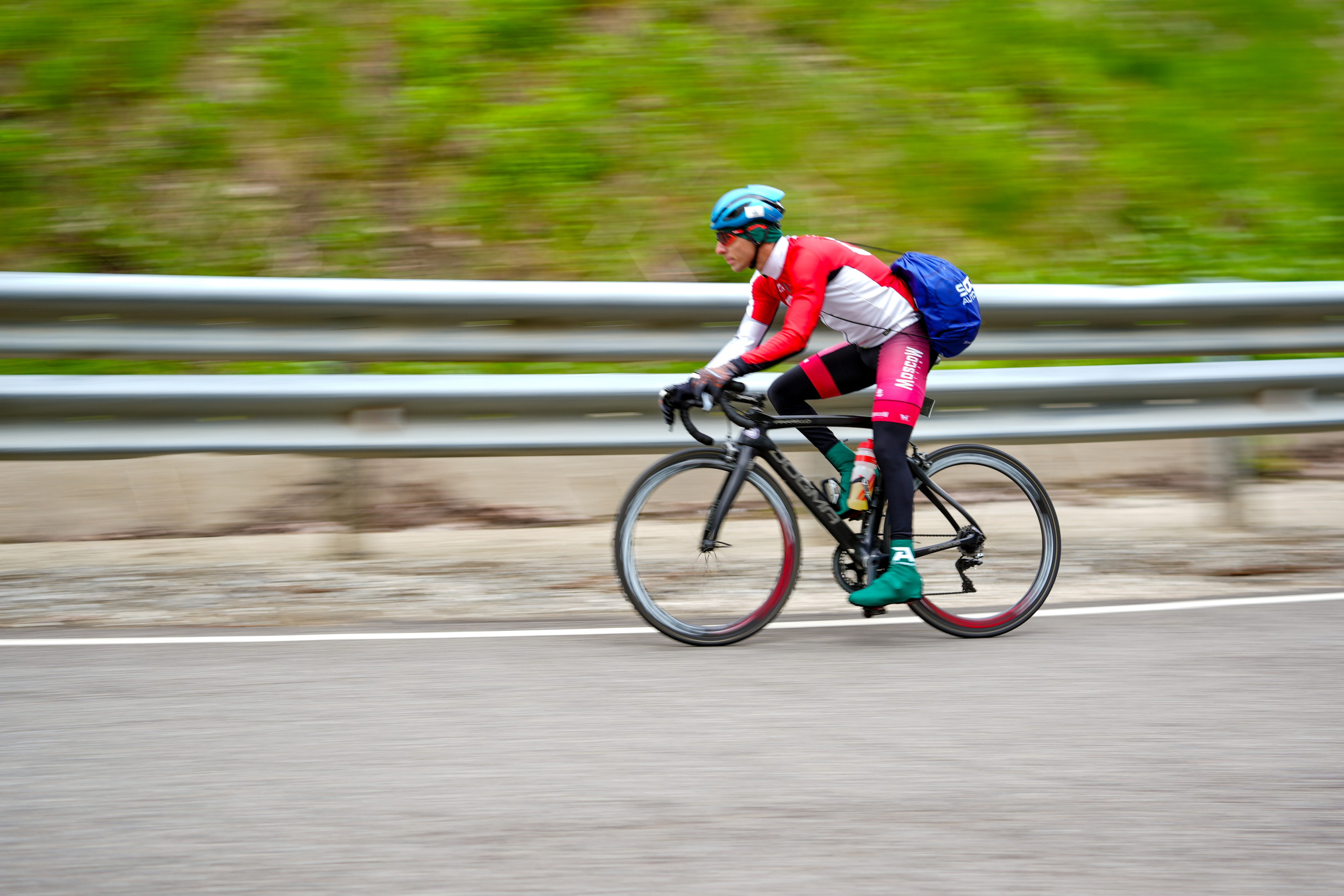 Велогонка «Три горы» на курортах горного кластера Красная Поляна. Репортажный фотограф в Красной Поляне и Сочи Павлюченко Екатерина