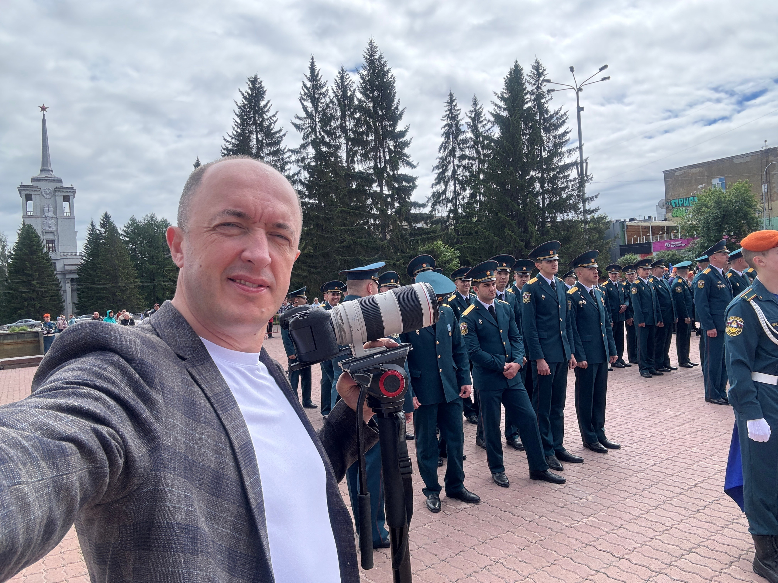 Фото и видео на выпускной в школе и детском саду. Свадебный, семейный видеограф и фотограф в Екатеринбурге Николай Рыков