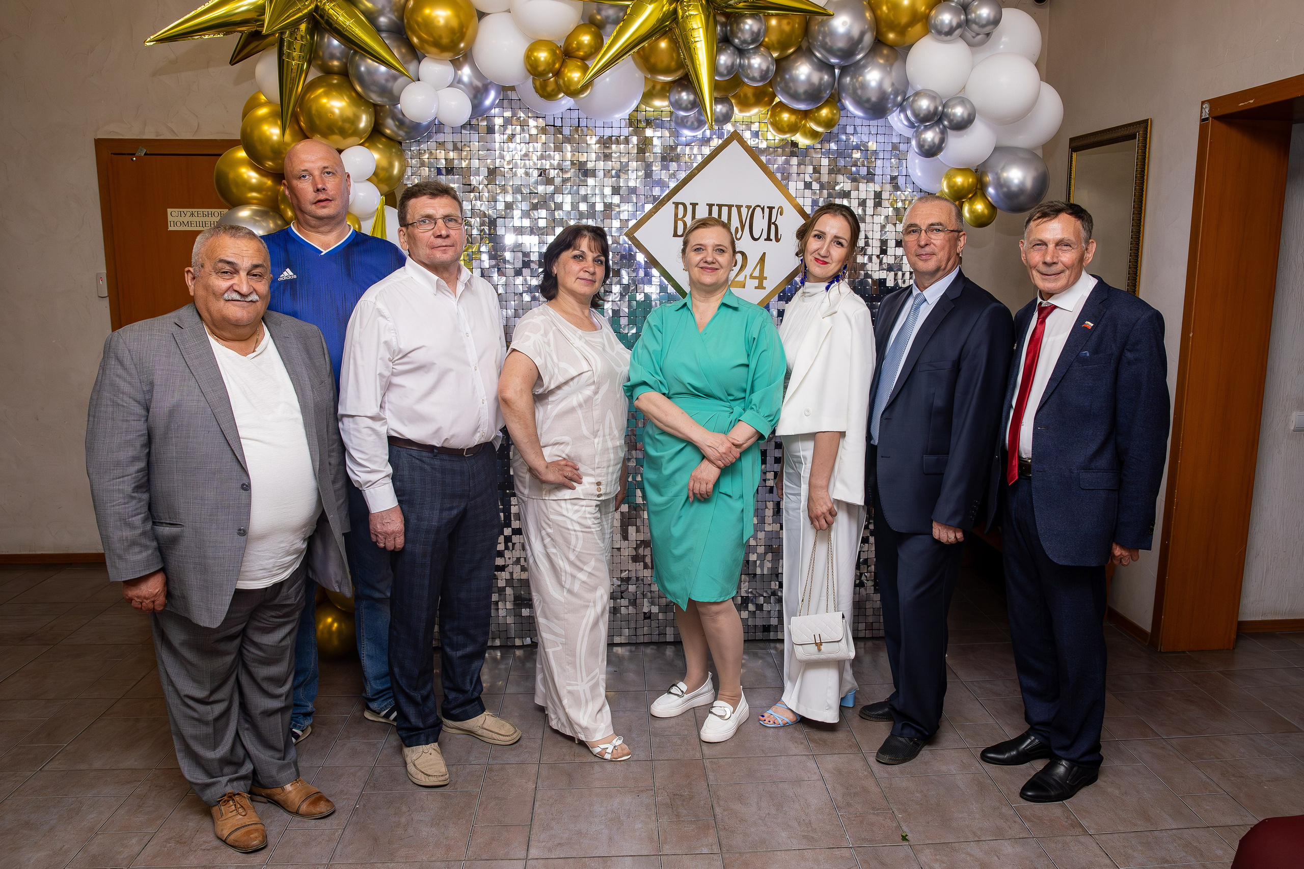 Фото и видео на выпускной в школе и детском саду. Свадебный, семейный видеограф и фотограф в Екатеринбурге Николай Рыков