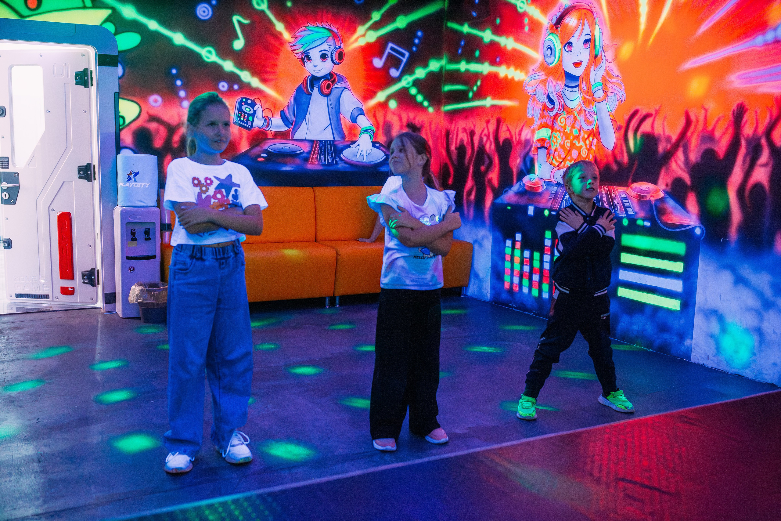 День рождения (PlayCity). Семейный фотограф в Волгограде Надежда Головко