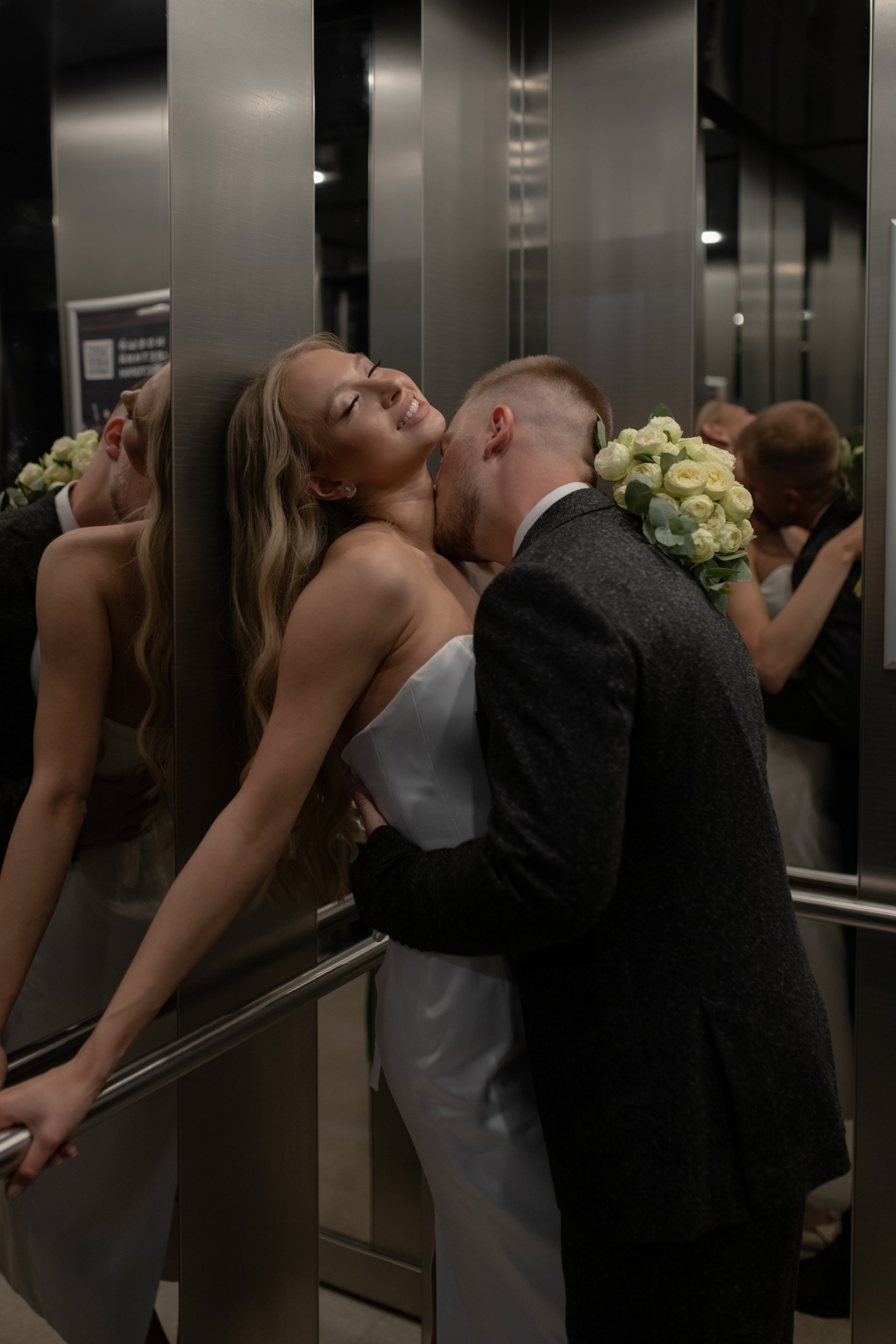 Кирилл-Ксюша — Отель Radisson Blu. Свадебный фотограф Екатеринбург/Челябинск — Любовь Волохова