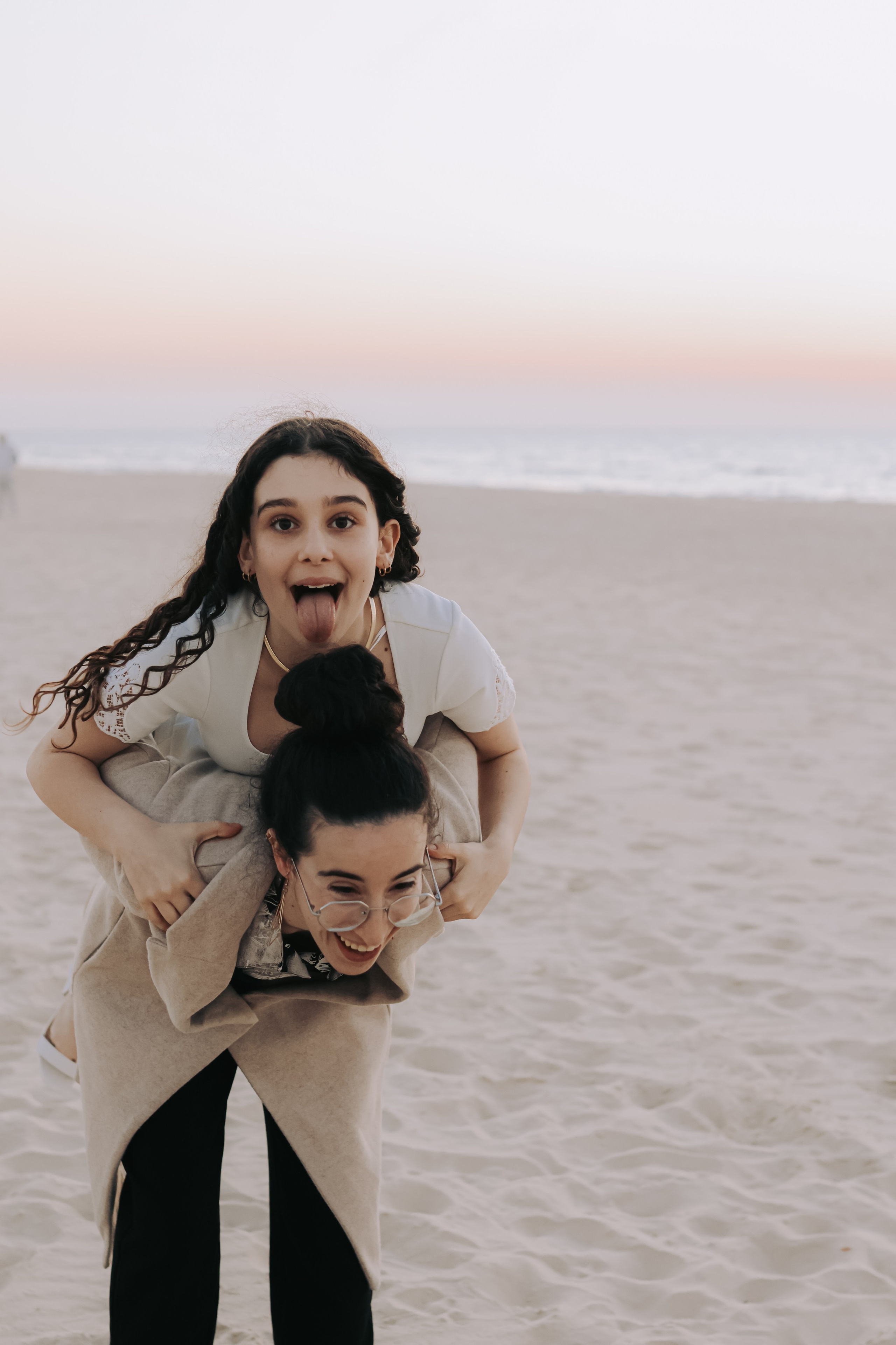 Family shoot / Engagement, Bat Yam | December 2025. Photographer in Israel Alice Milchin