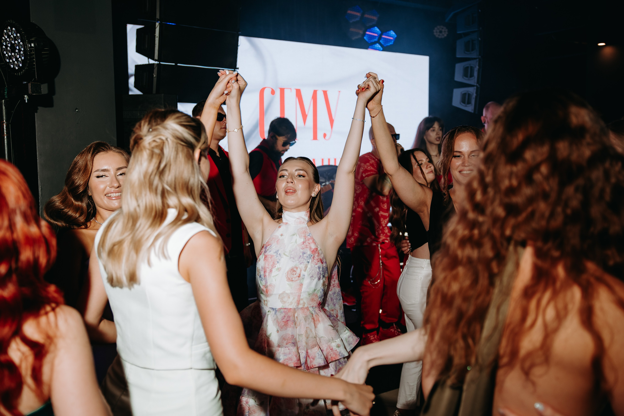 Выпускной — СГМУ. Фотограф в Саратове Александр Кухаренко. И не только в Саратове :)