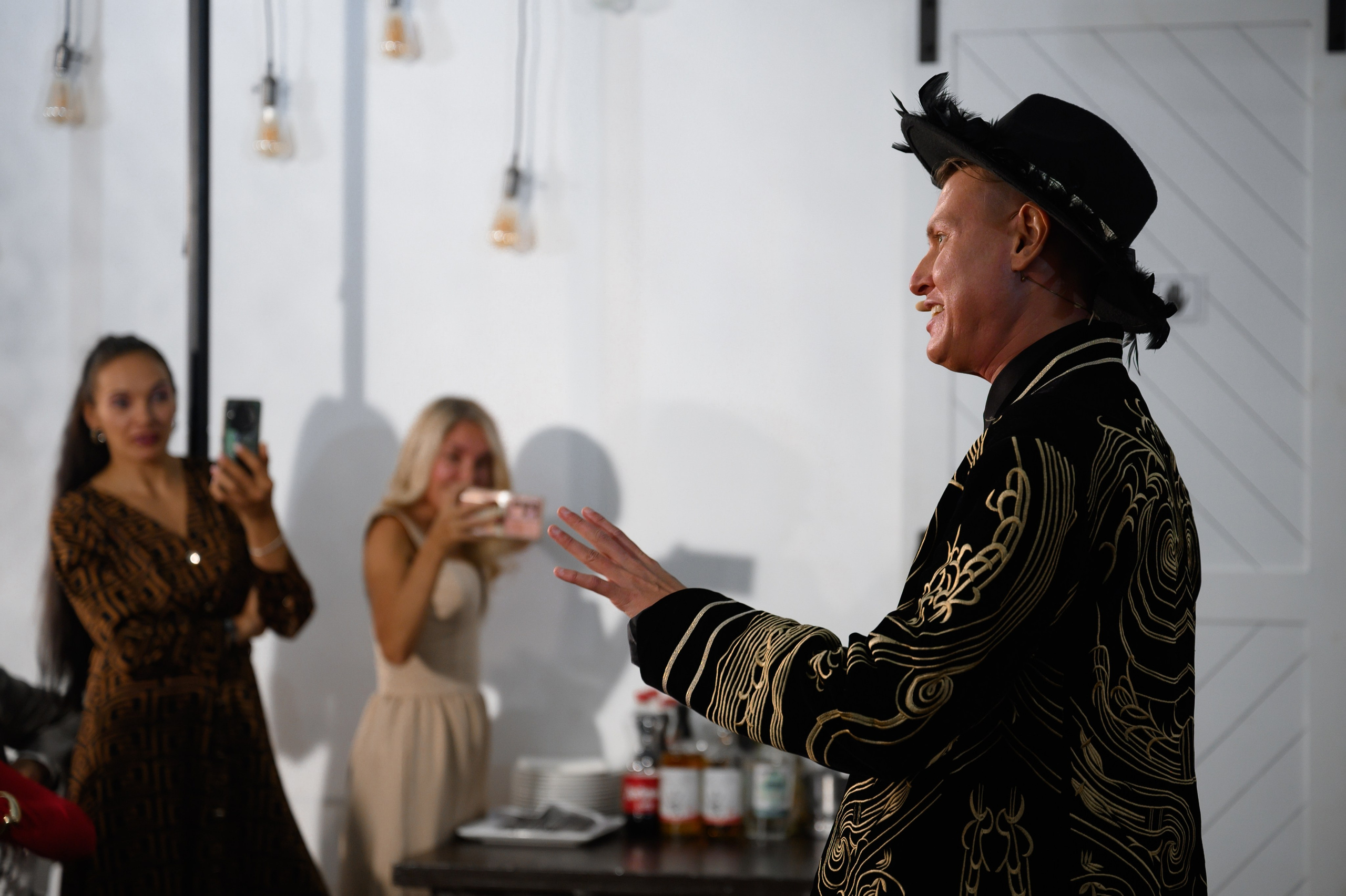 12.11.2024. RETOUCH-HOUSE