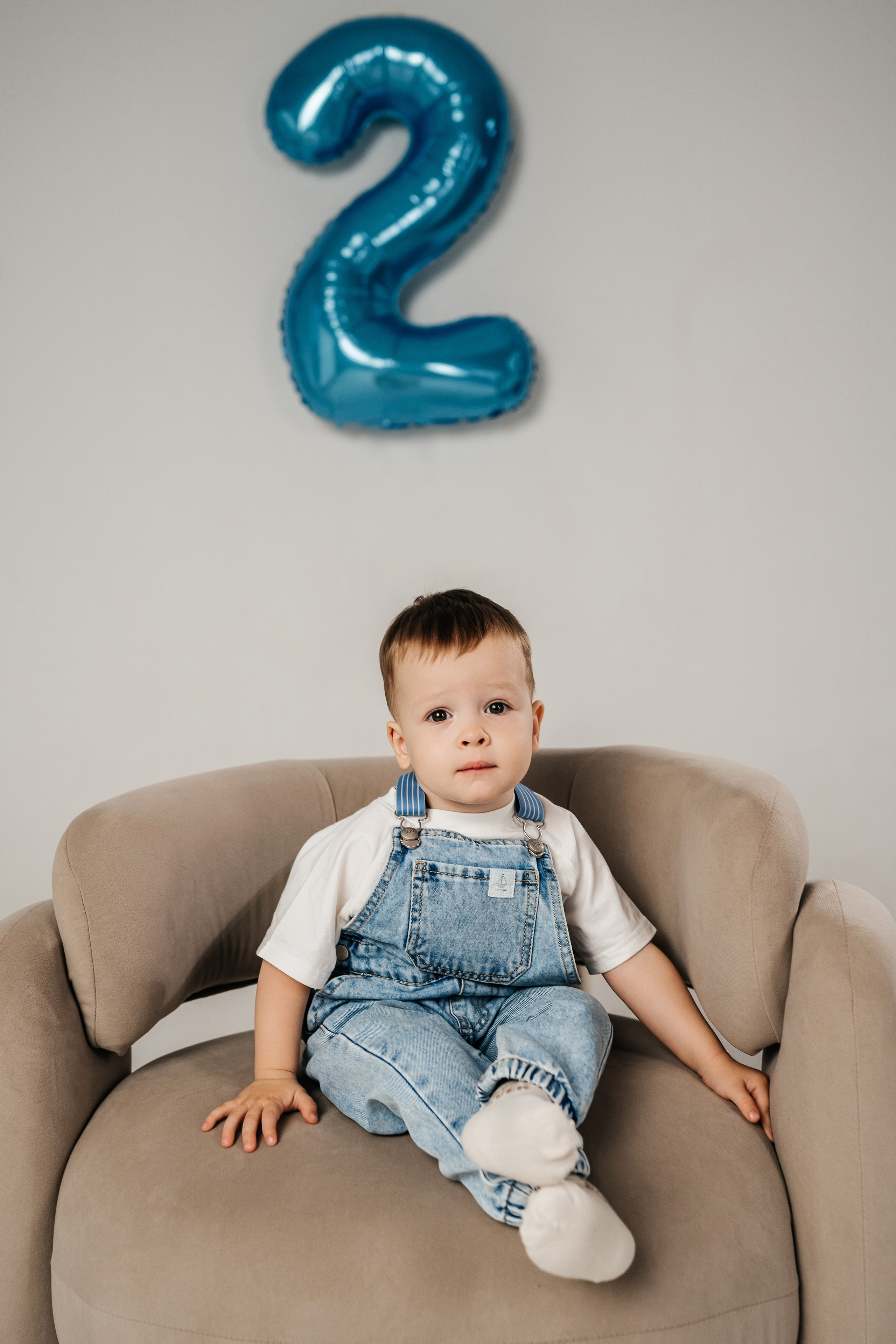 Семейная фотосессия в студии. Фотограф в Каменске-Шахтинском Ольга Сагал