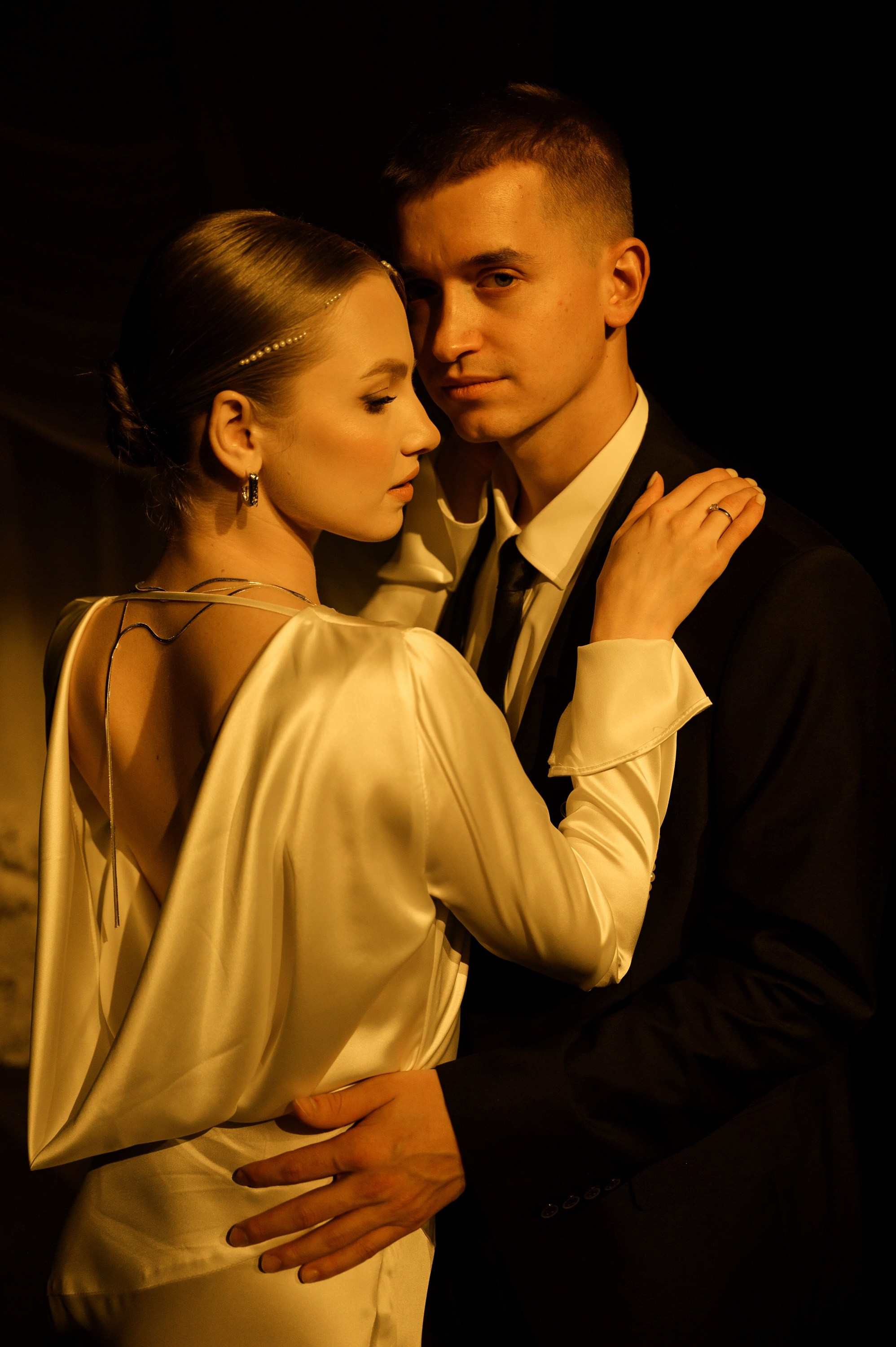 Кирилл и Анна. Zhulanovilya