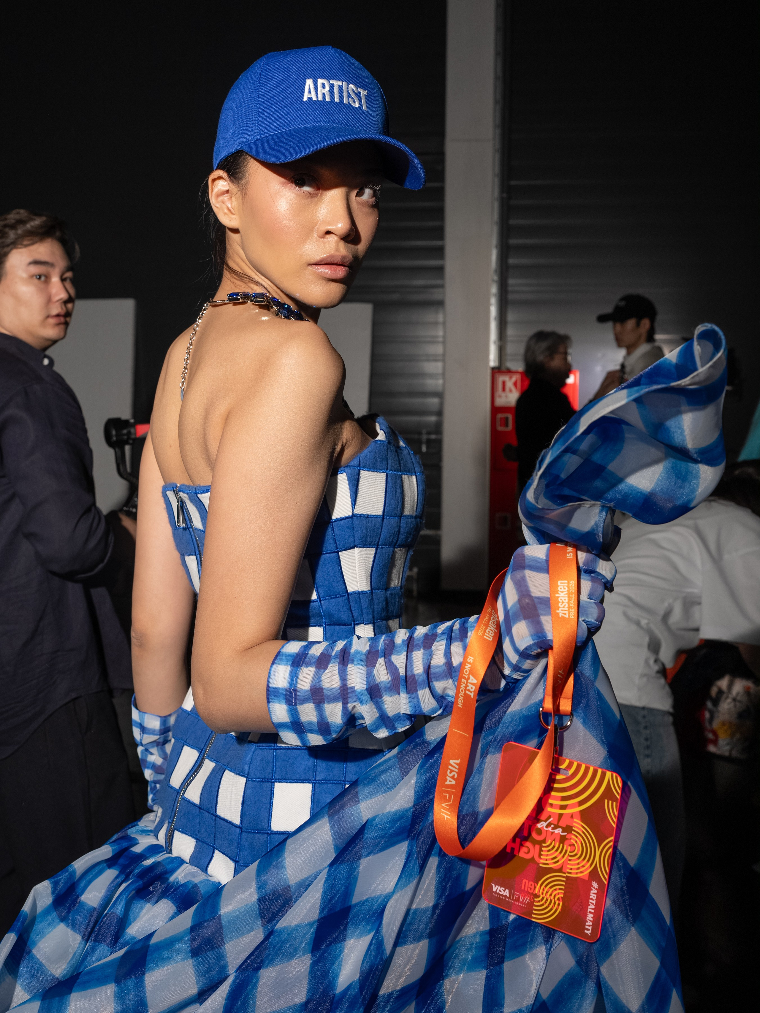 Visa Fashion week Almaty Backstage Day 3. Сайт Алматинского НЮ АРТ, будуар и фэшн фотографа Дениса Карпенко