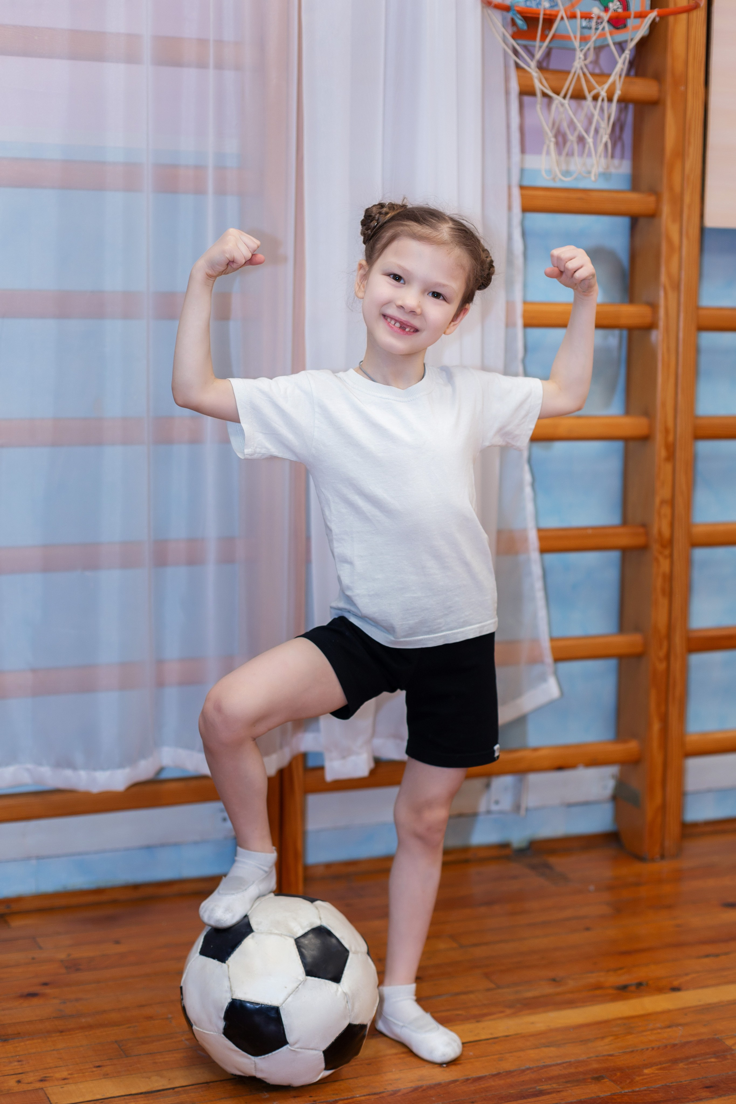 Выпускной фотоальбом 2025. Семейный фотограф в Санкт-Петербурге