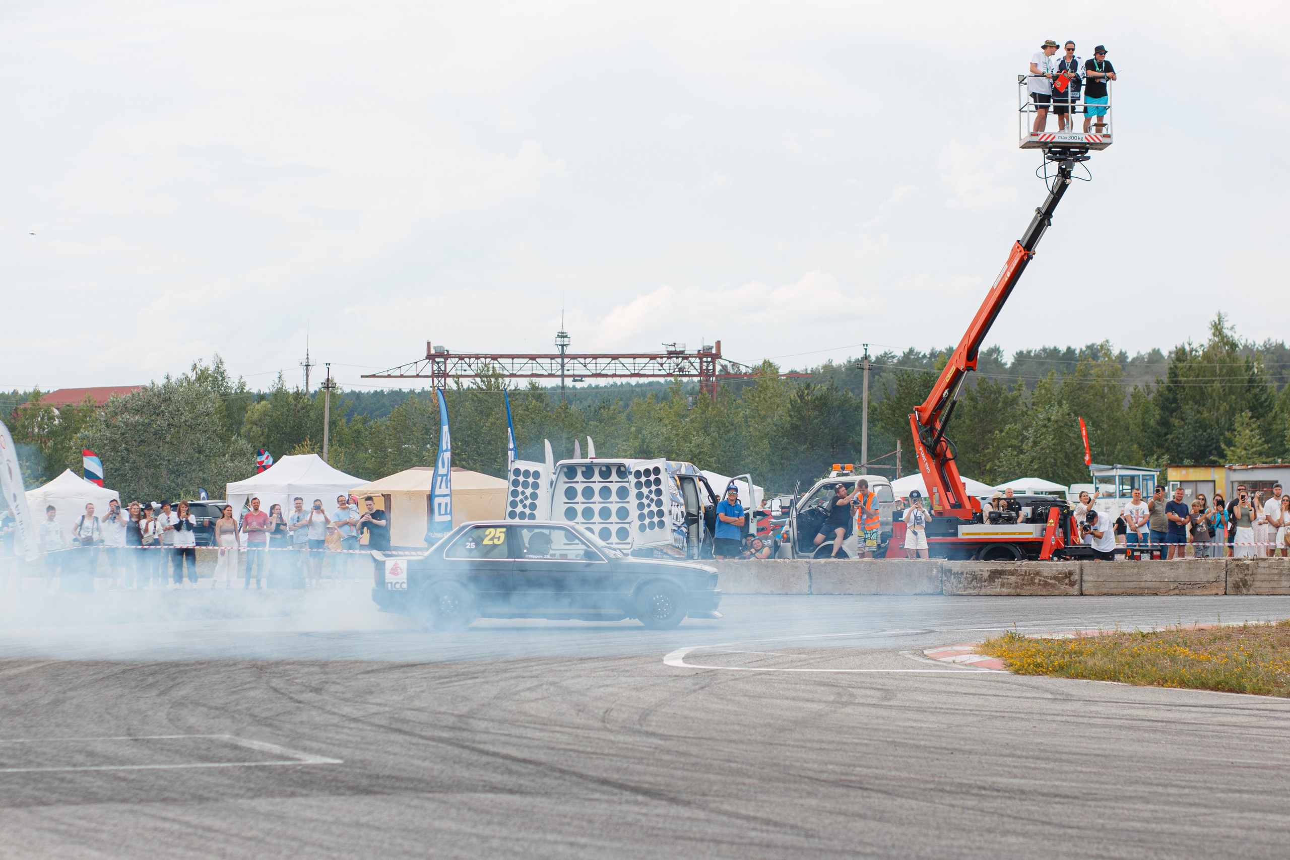 Perm Auto Weekend 2024. Фотограф в Пермском крае Матвей Раттер