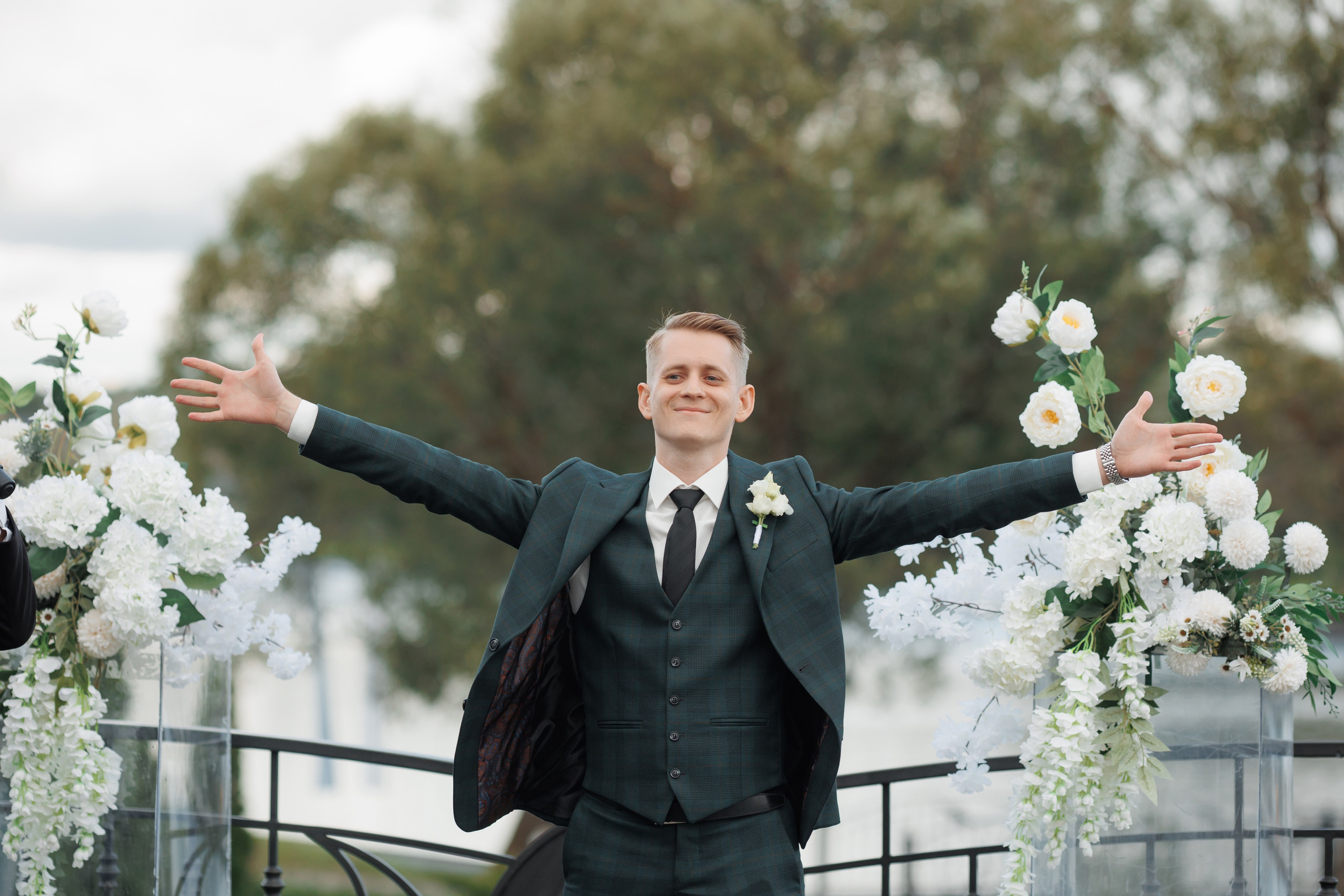 Регистрация в отеле Fish Point, ЗАГС Бутово, прогулка в Остафьево. Свадебный и репортажный фотограф (Москва, Королев и другие)