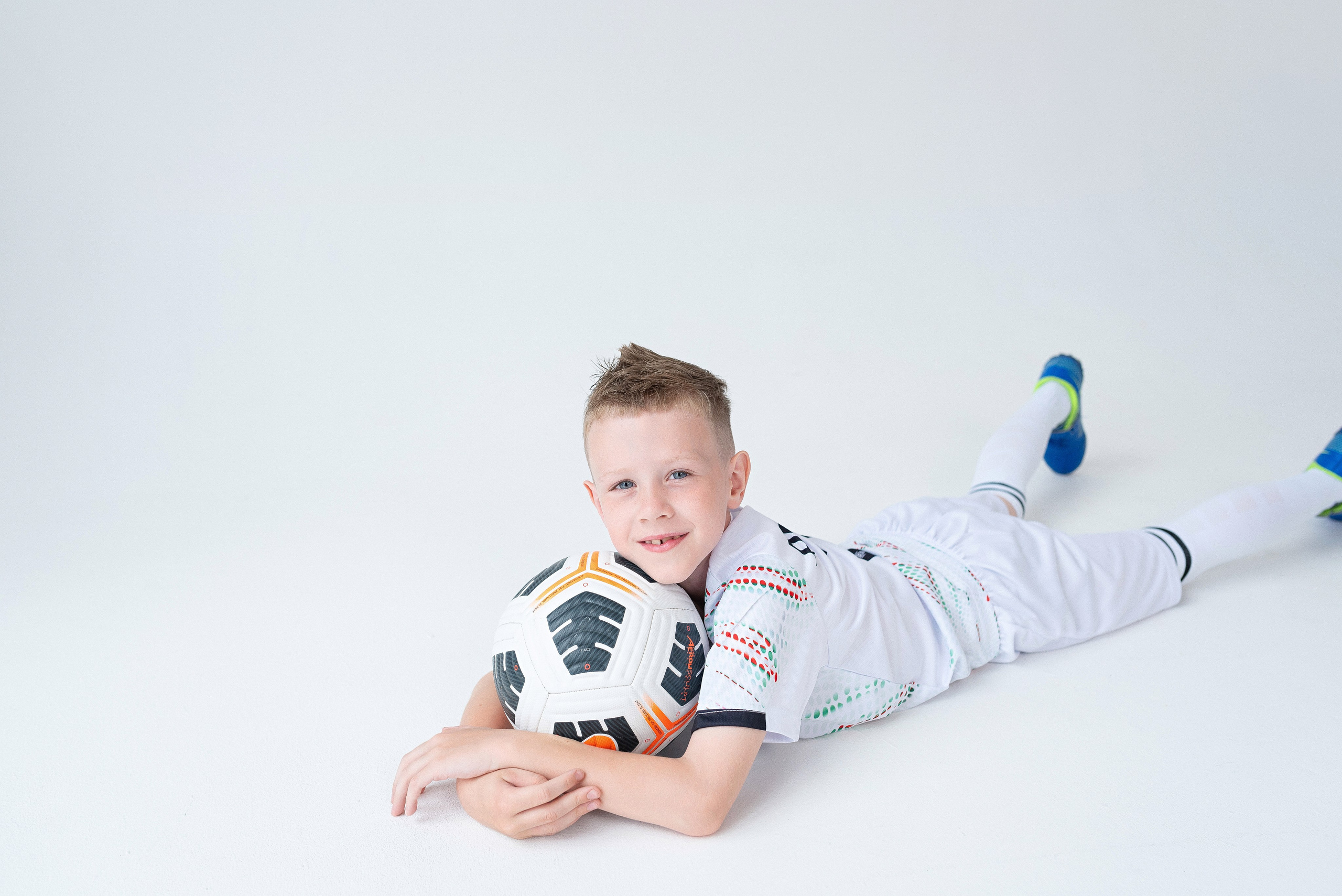 Ярику 7 лет. Детский и семейный фотограф в Сургуте и Нефтеюганске Анна Старцева