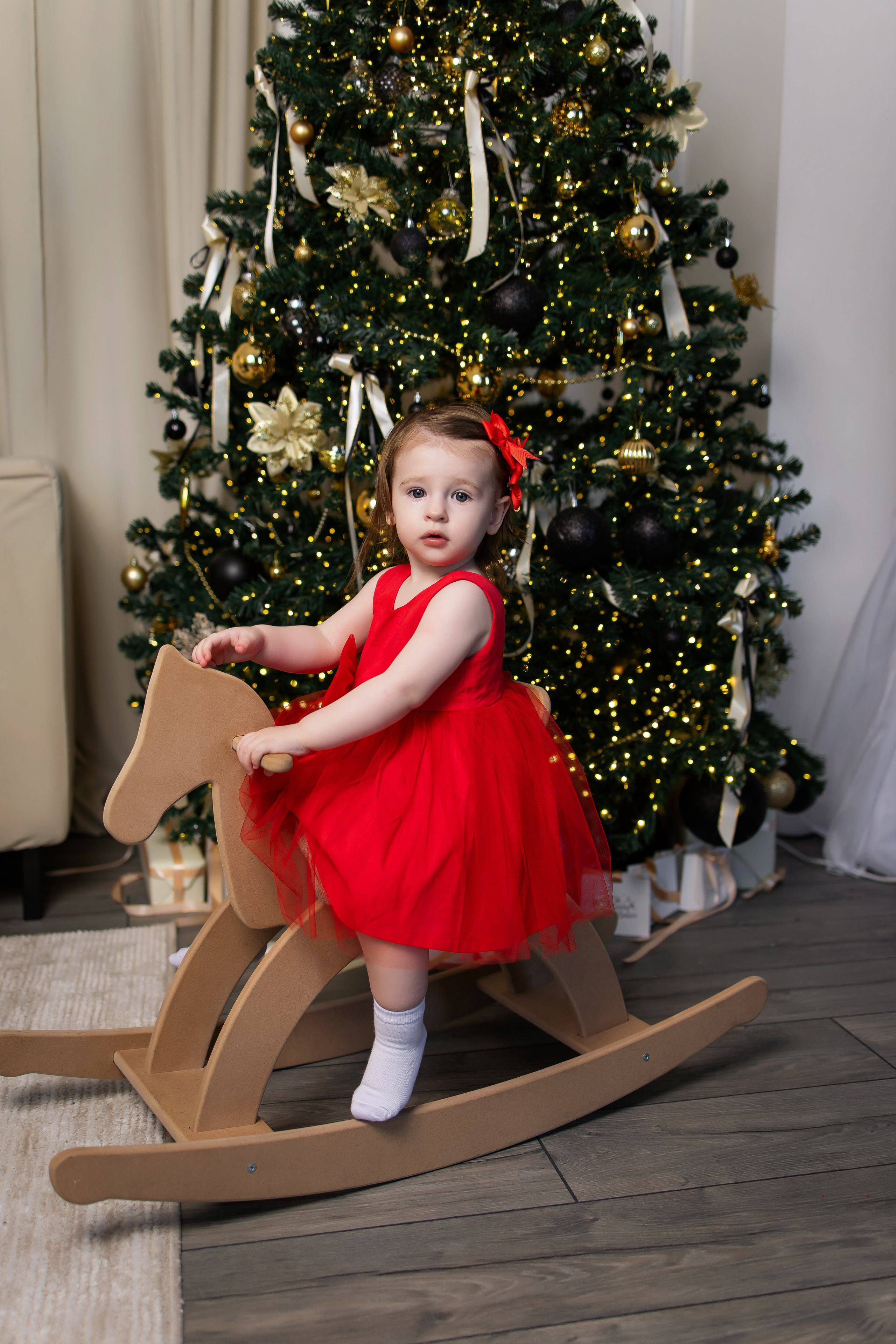 Ваши фотографии. Интерьерная фотостудия Background в Омске