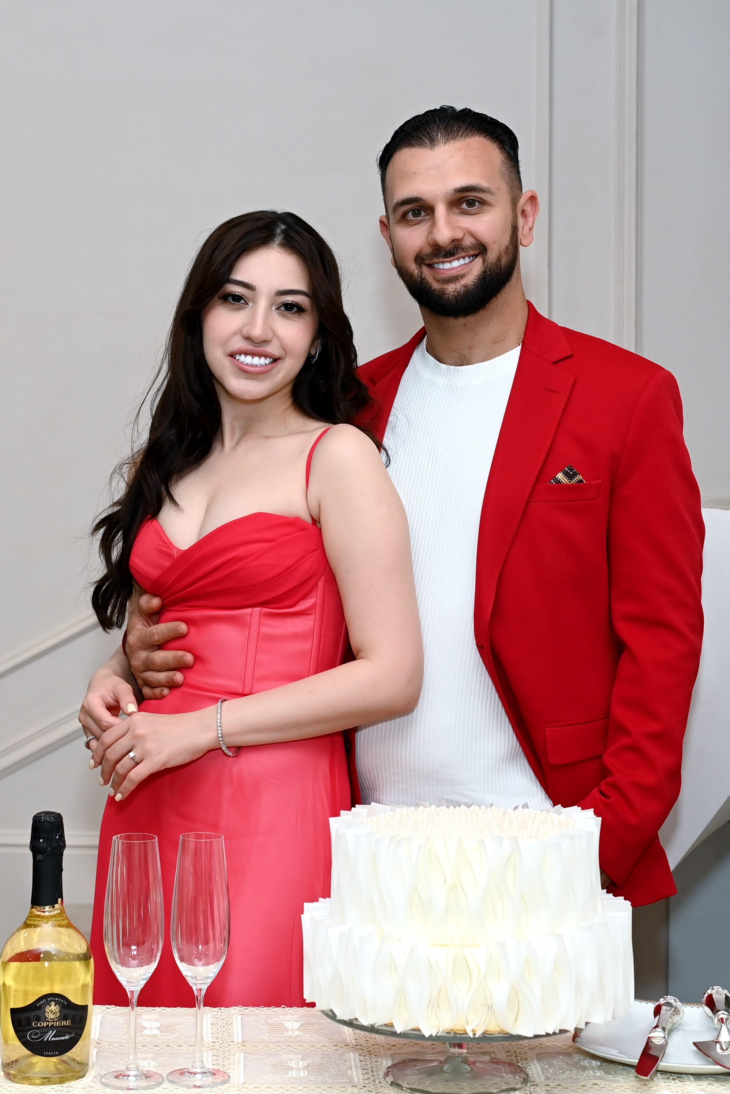 Фотосъёмка помолвки в частном доме. Свадебный и семейный фотограф в Москве Ирина Гончарова