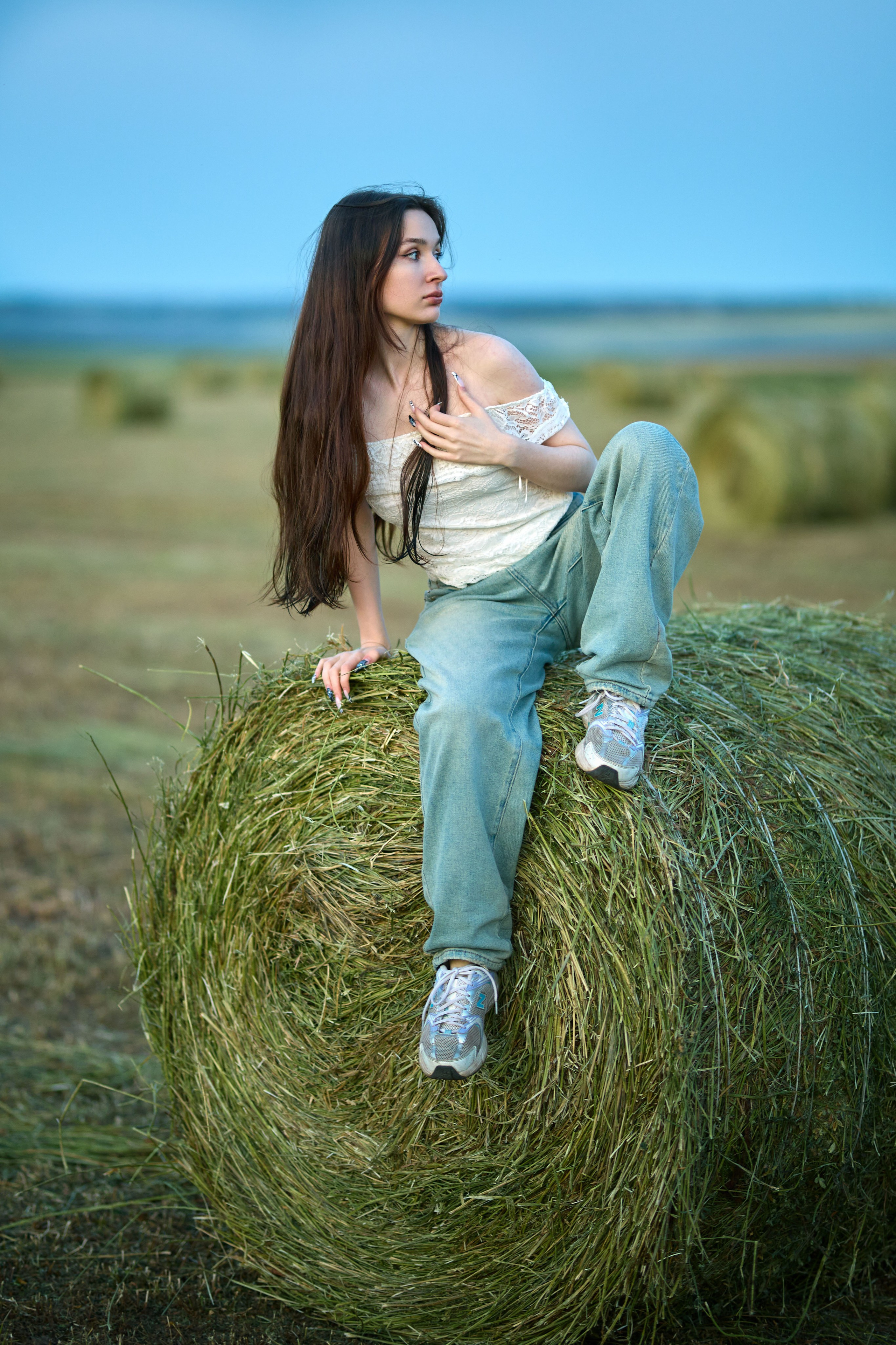 Фотосессия в пшеничном поле и с сеном. Чувашия, Чебоксары. Владимир Суздалов (ProMaXe) — Портретный фотограф, тематические фотосессии в Чебоксарах