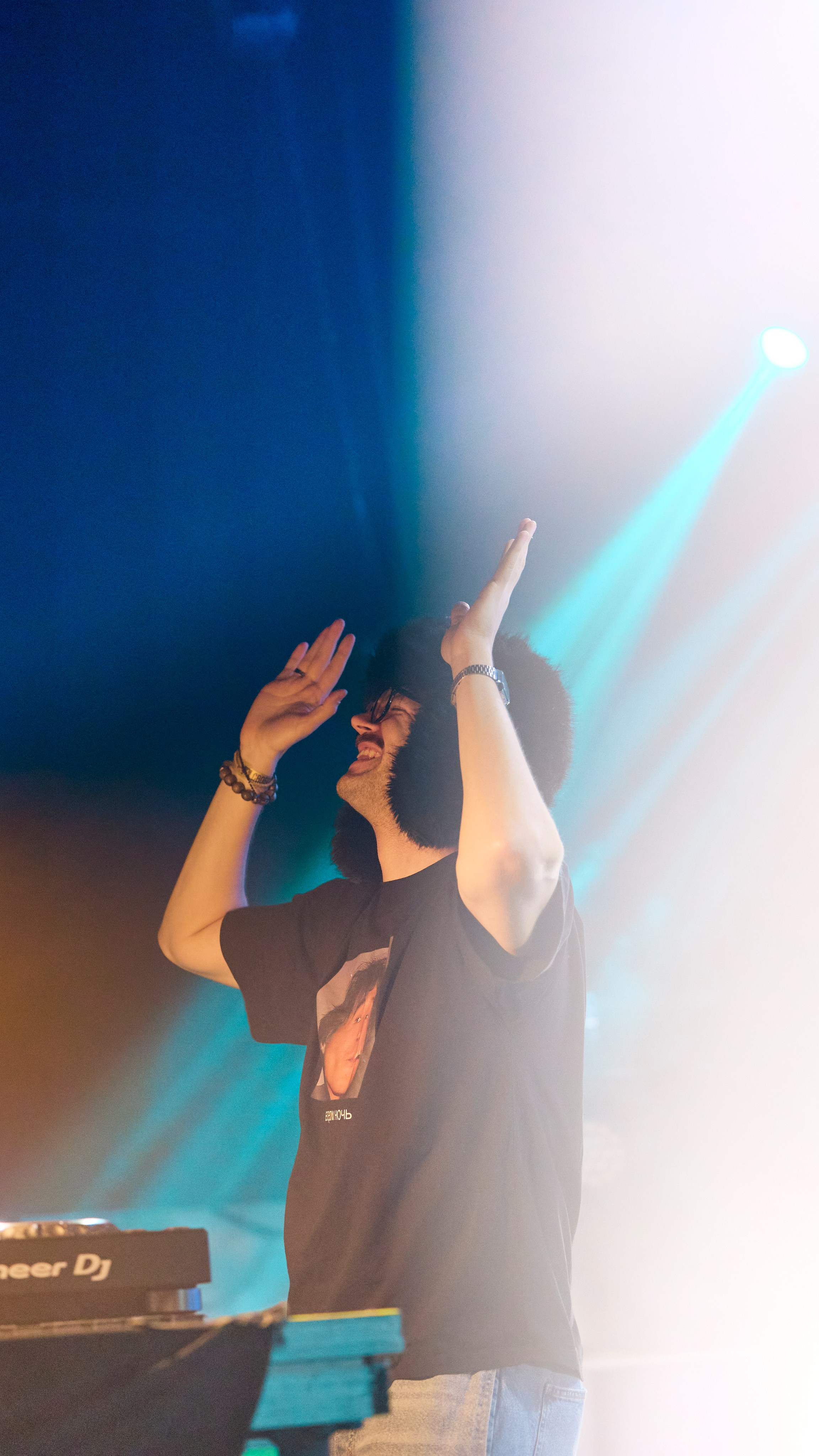 Артем Пора Домой 24.01.26. IN STREET WE TRUST