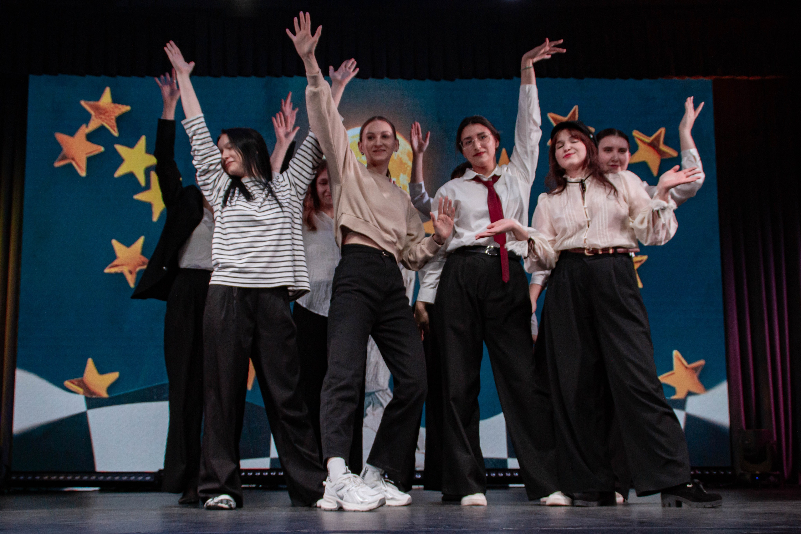 День первокурсника в Екатеринбургской академии современного искусства