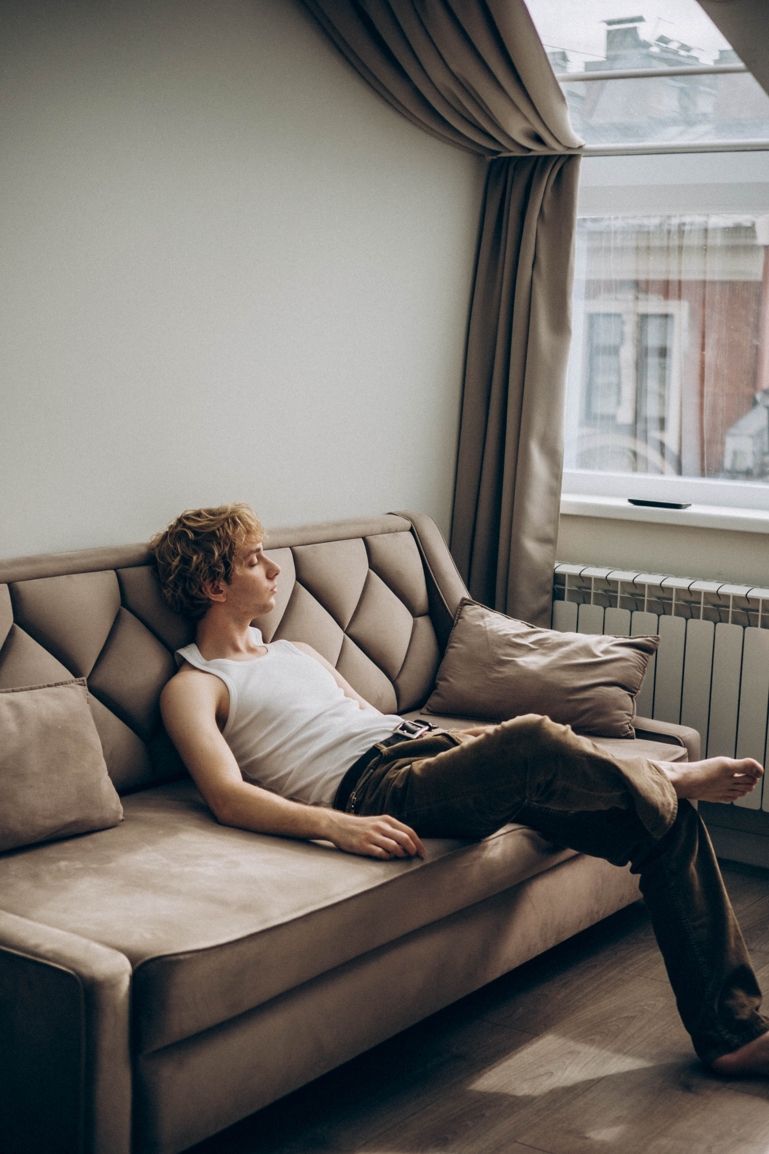 СВАДЕБНАЯ СЬЕМКА В ОТЕЛЕ. СБОРЫ ЖЕНИХА И НЕВЕСТЫ И ТАКЖЕ ТОР И ПОДГОТОВКА К ПРОГУЛКЕ. Профессиональный фотограф, Санкт-Петербург — Виктория Богомолова