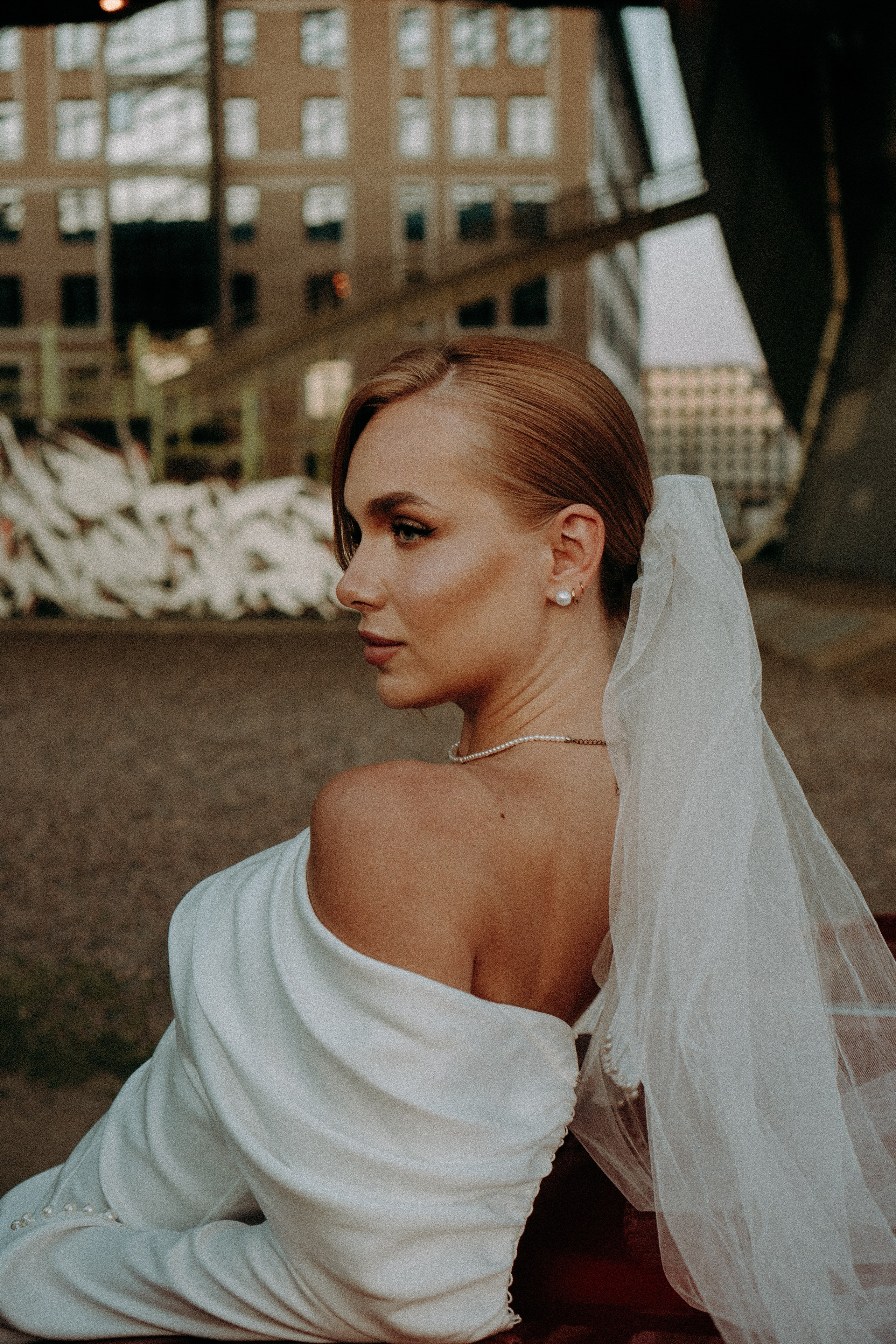 СВАДЕБНАЯ СЬЕМКА ВОЗЛЕ МСОТА БЕТАНКУРА НА КАБРИОЛЕТЕ. Профессиональный фотограф, Санкт-Петербург — Виктория Богомолова