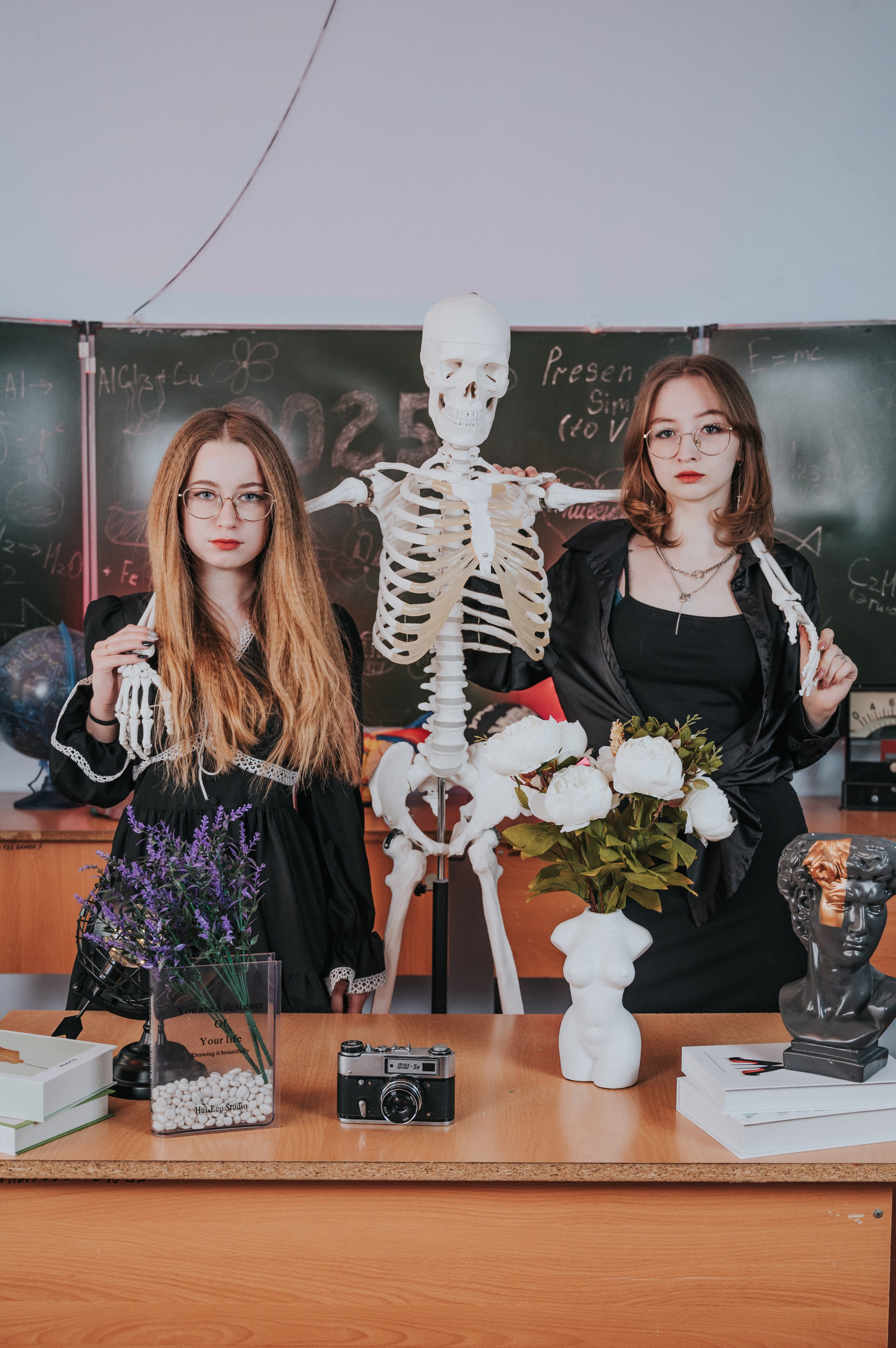 В школе. Выпускные альбомы и Школьный фотограф в Алексеевке, Бирюче, Красном