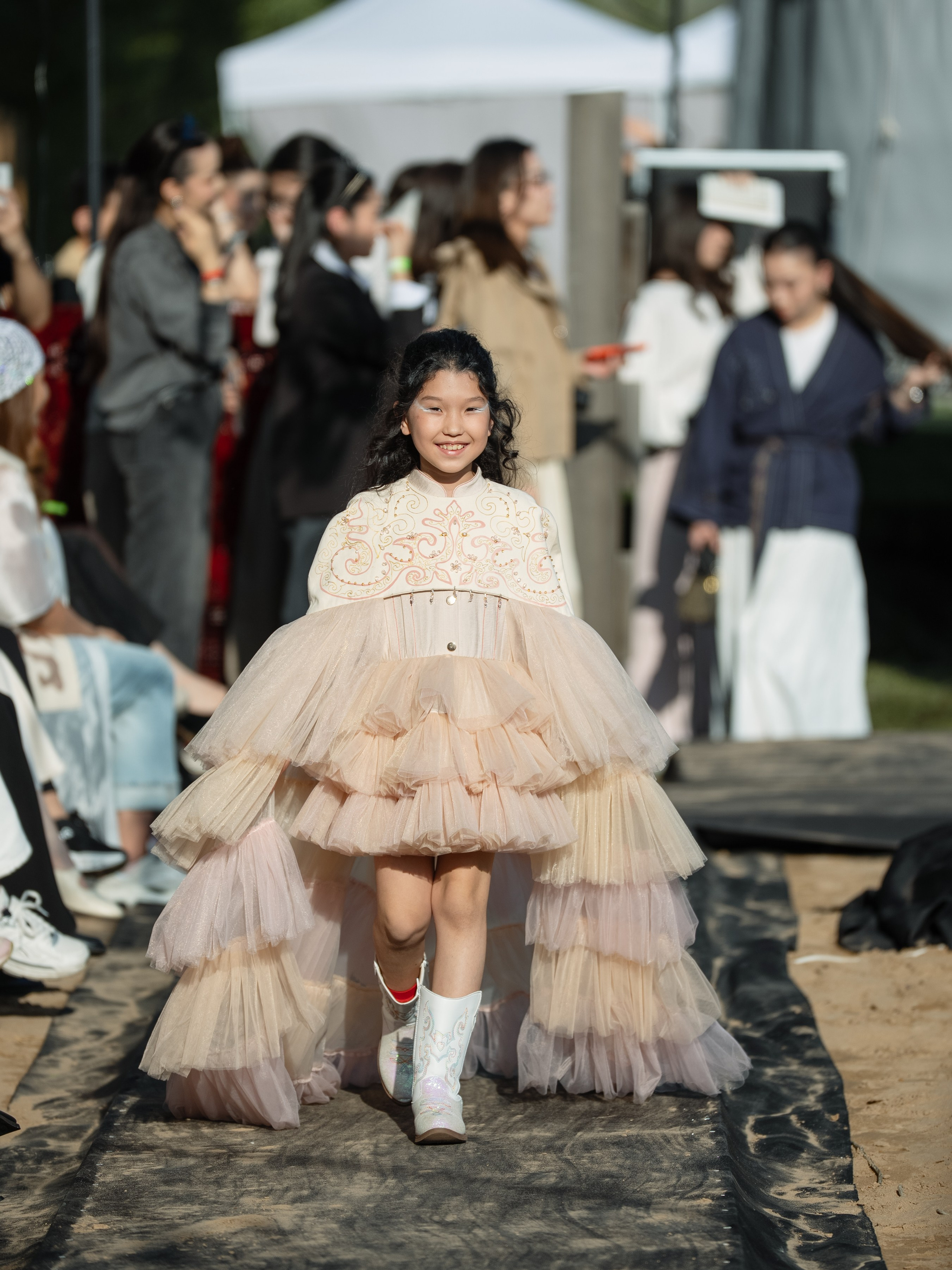 Brand Darideiya. Сайт Алматинского НЮ АРТ, будуар и фэшн фотографа Дениса Карпенко