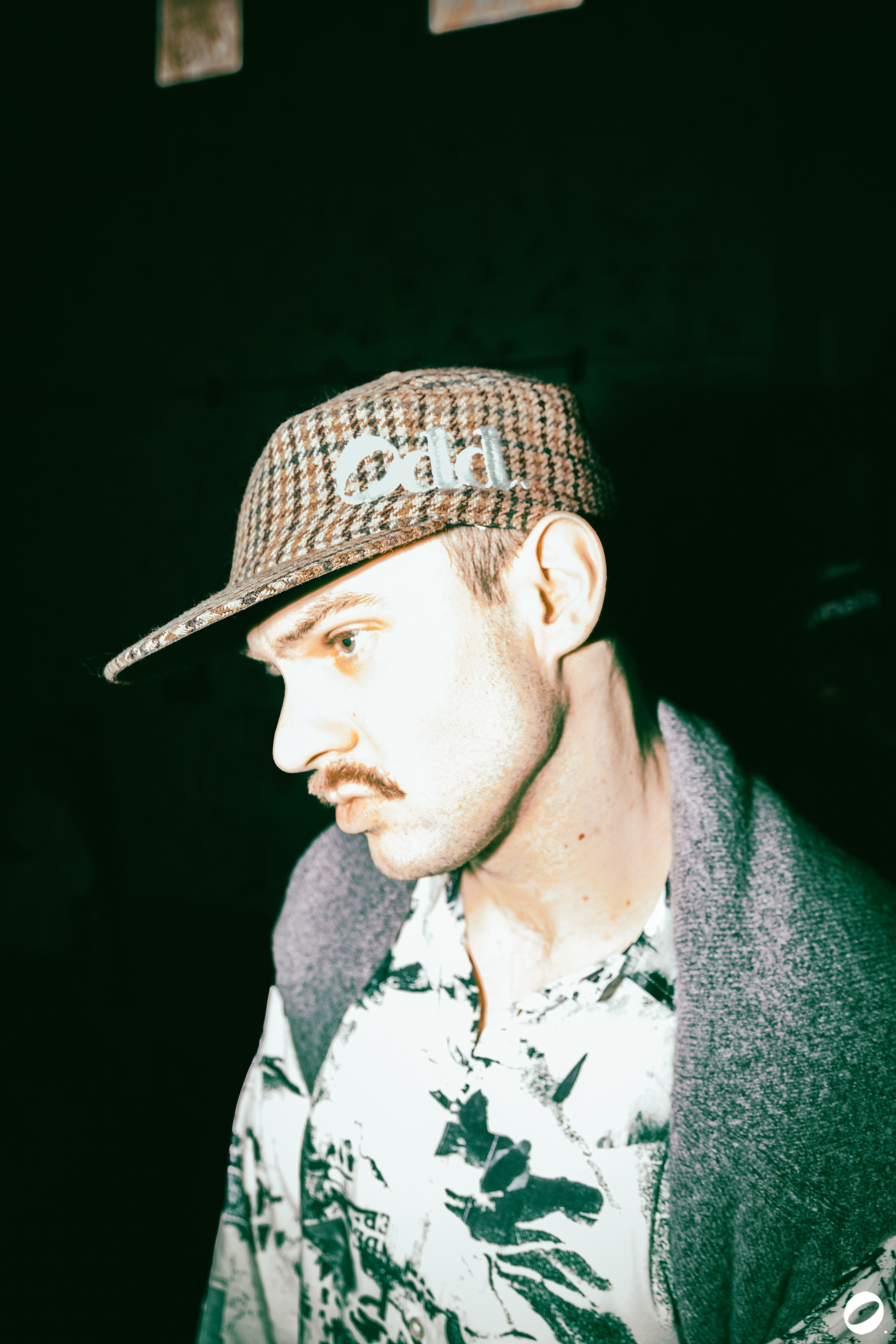 ODD.CLUB 04/04 (@youlovebu). Соня бу тебя сфоткала