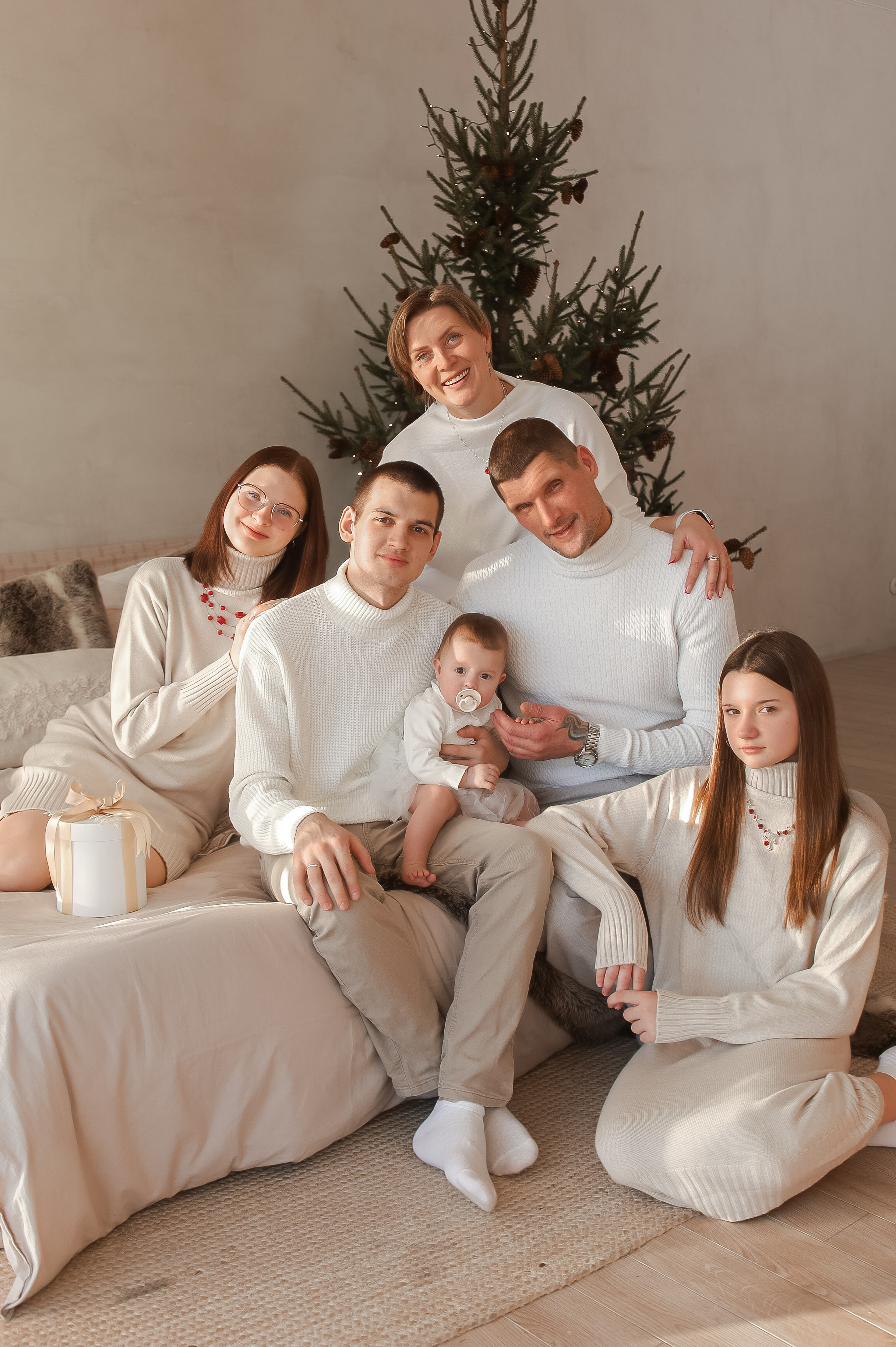 Семья Гарновых. Детский и Семейный фотограф в Санкт-Петербурге. Детская Фотостудия «FAMILY STORY»