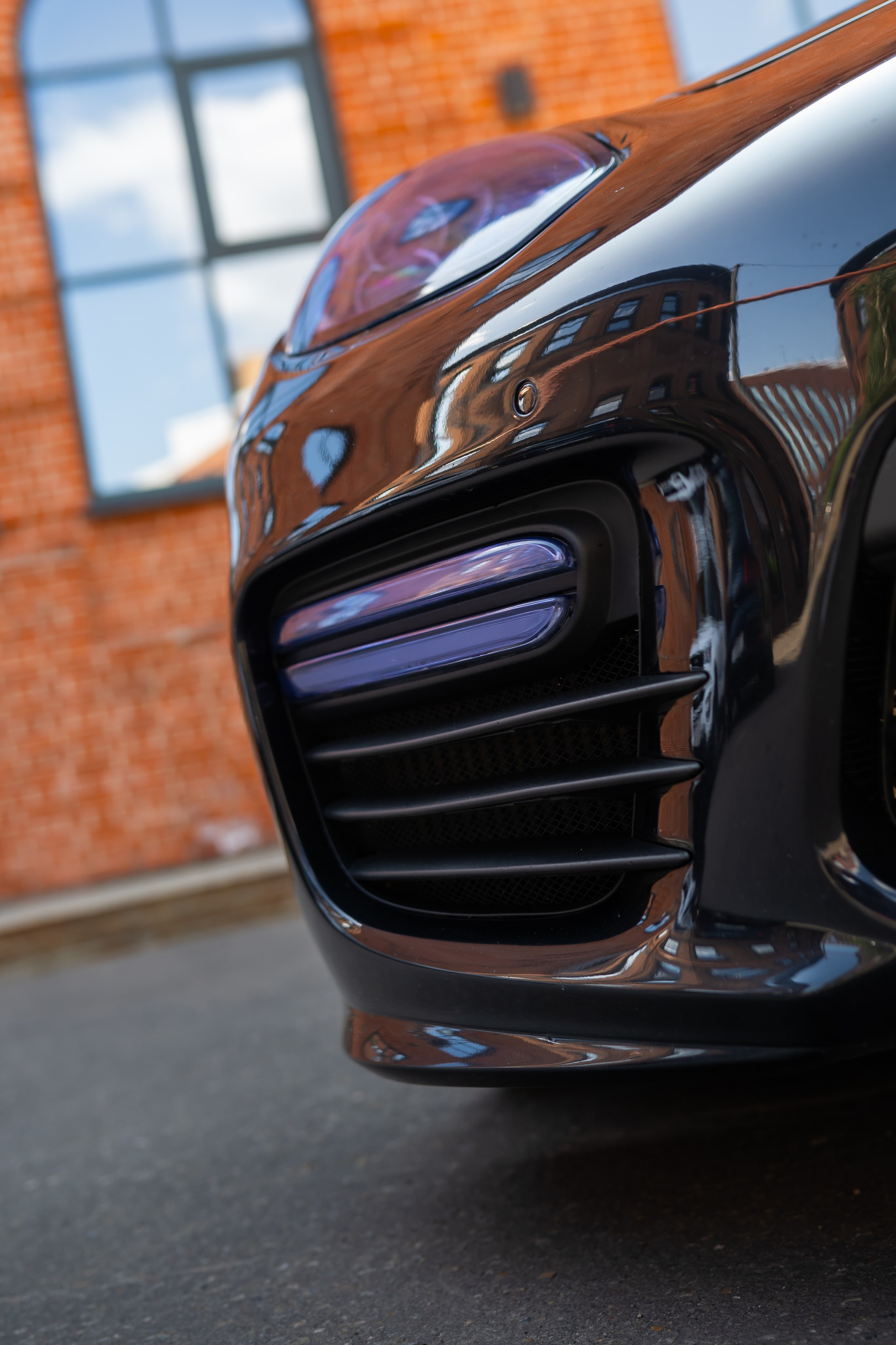 Porsche Panamera. Mirllaev