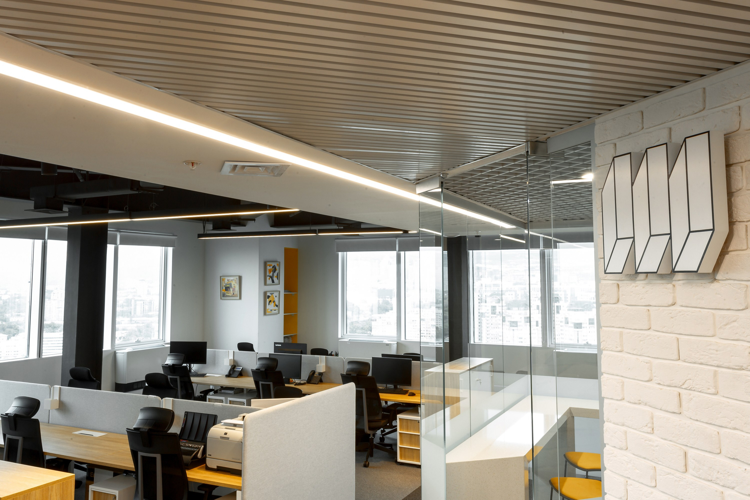 Mercure space. Репортажный фотограф в Алмате Чумаков Георгий