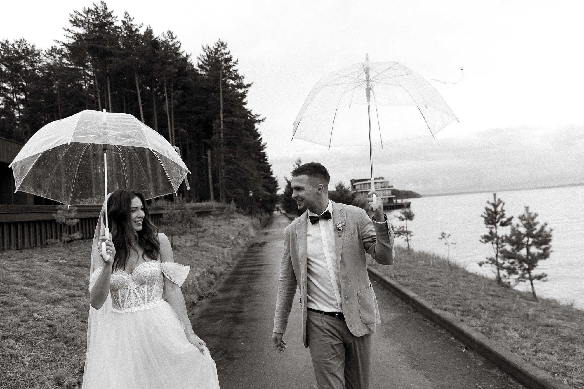 За окном был дождь. Свадебный фотограф Ярославль, Рыбинск