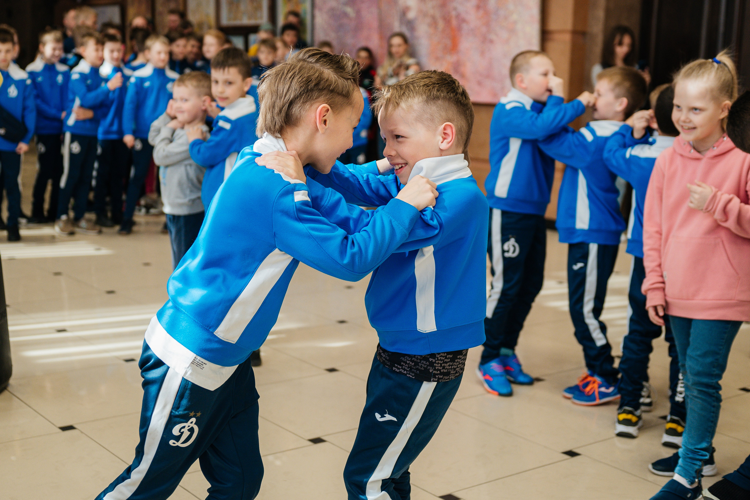 ЛИГА.БРО: JUNIOR 23/24. Свадебный и репортажный фотограф Никита Сницарев в Барнауле