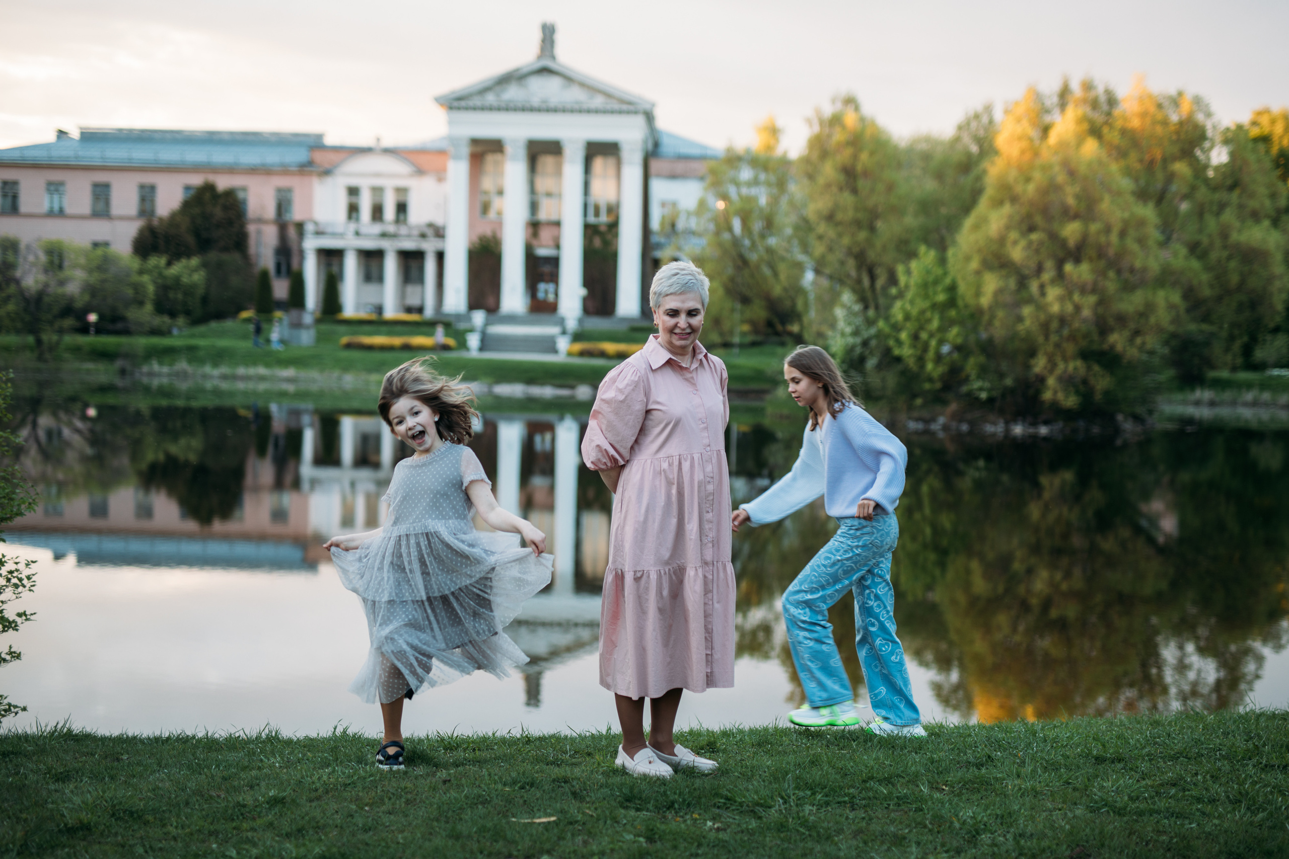 Анонс: KIRA&FAMILY. Фотограф Наташа Румянцева