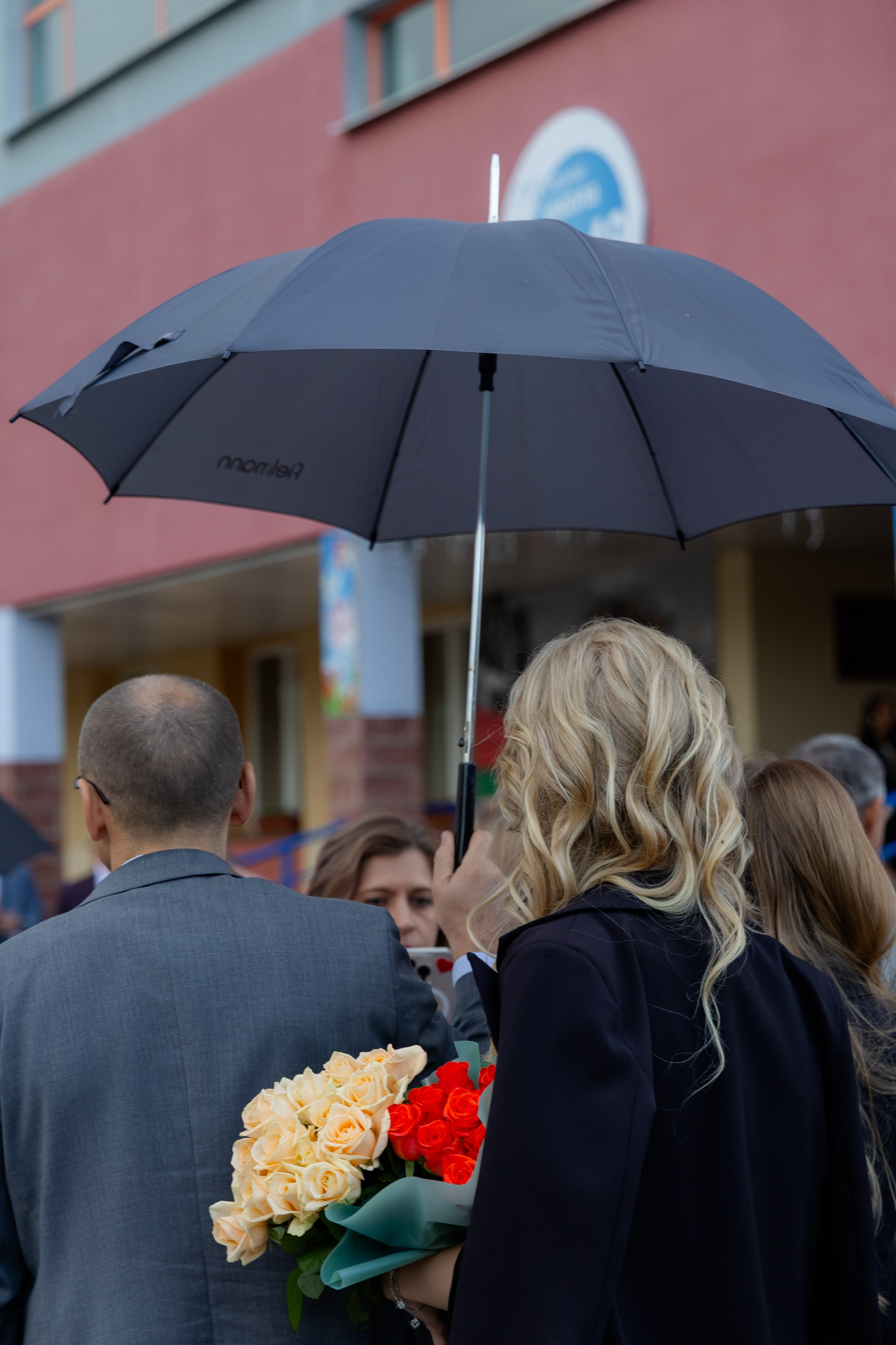 Школьный выпускной 2025 год в Минске, Беларуси. Свадебный фотограф в Минске/Беларуси Сергей Спиридонов