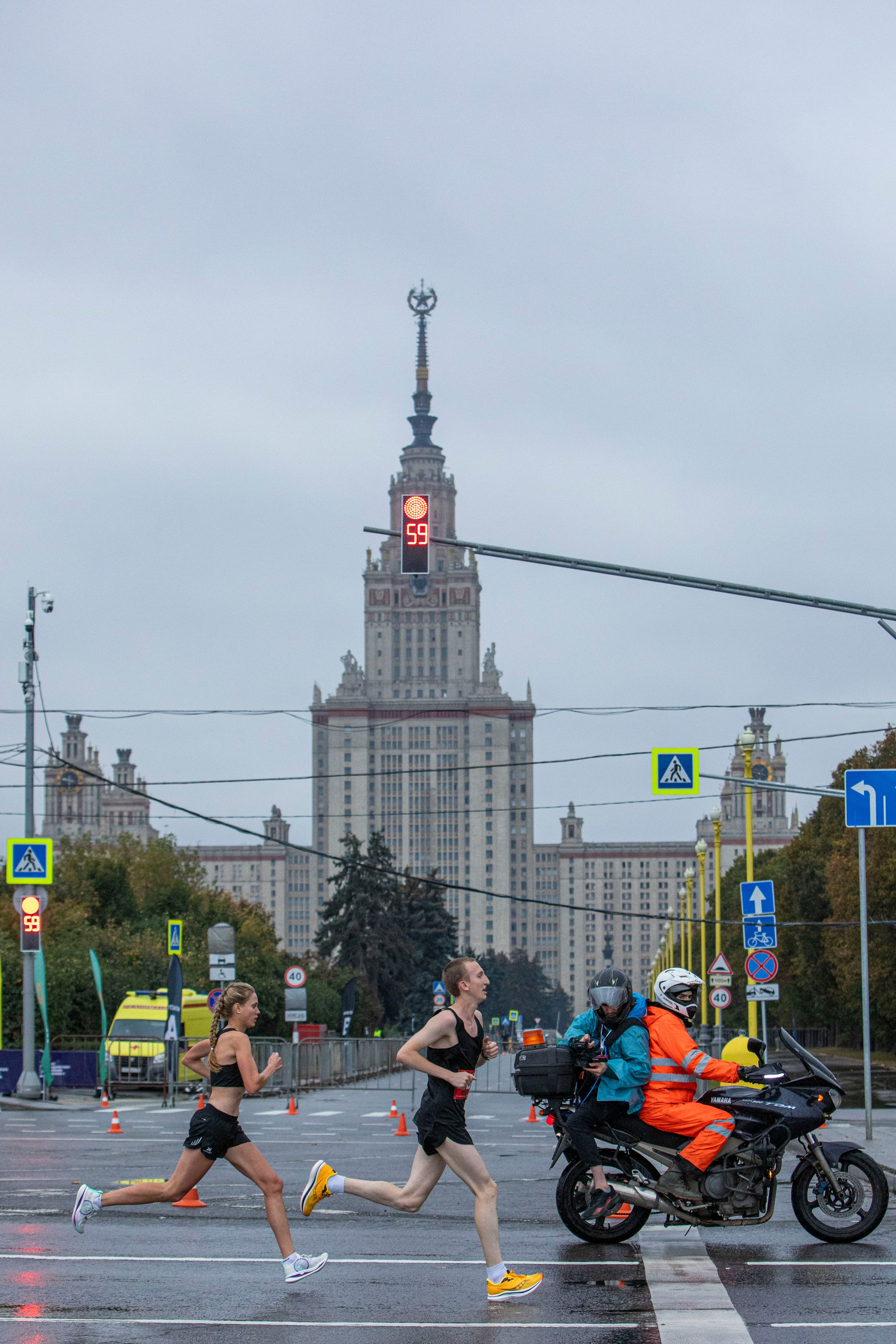 Полумарафон Моя столица, 1 октября 2023 г. Фотограф Сергей Ловкий