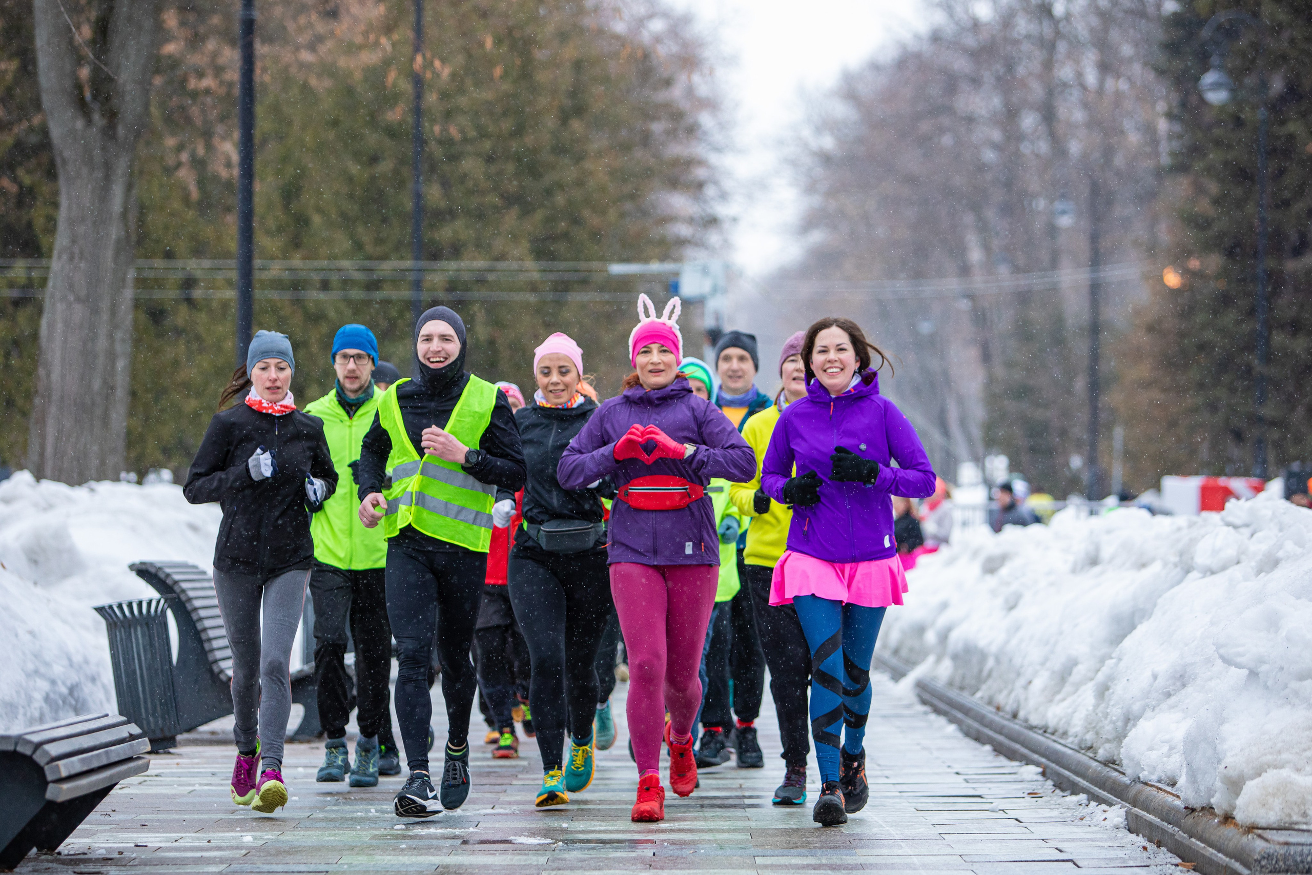 Забег 8 Марта, Речной вокзал. Фотограф Сергей Ловкий