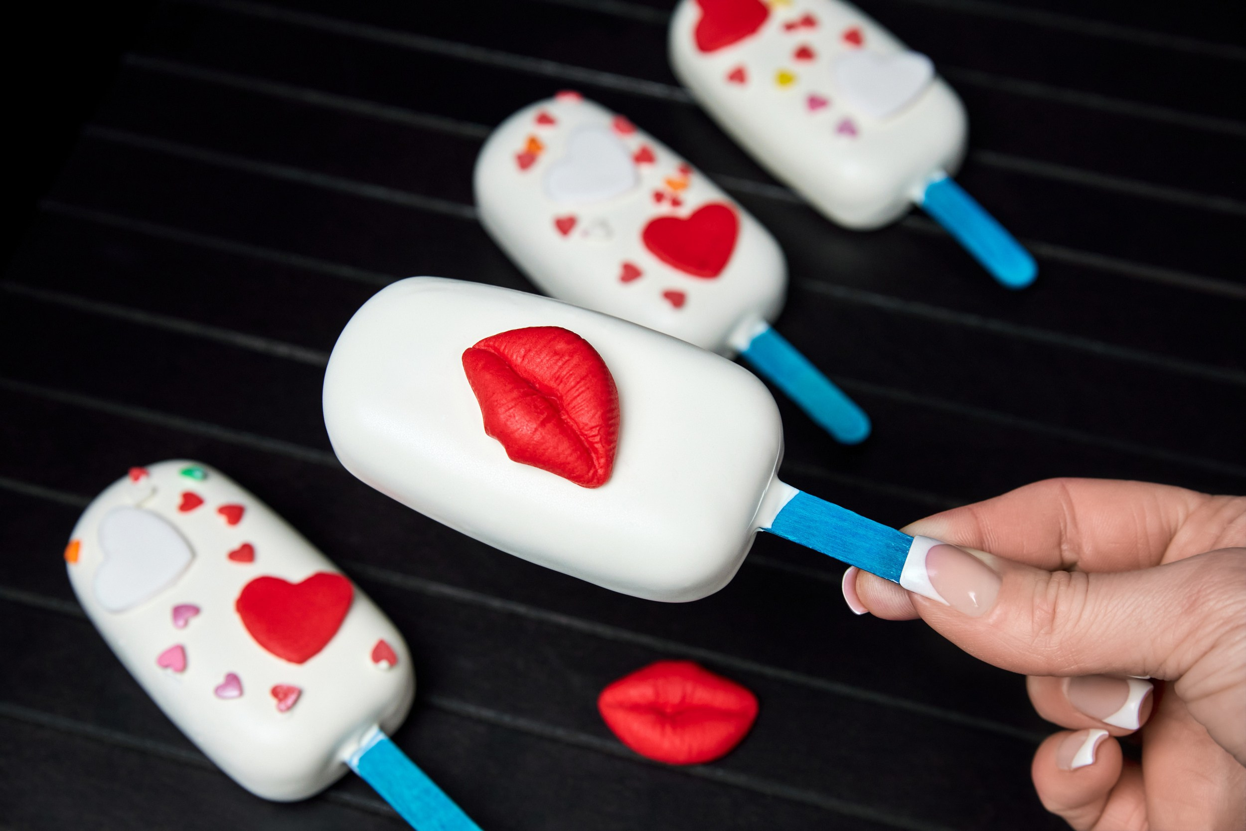 Профессиональная фотосъёмка кондитерских изделий в Донецке, Макеевке. Фотограф Татаринов Андрей (Донецк / Макеевка)