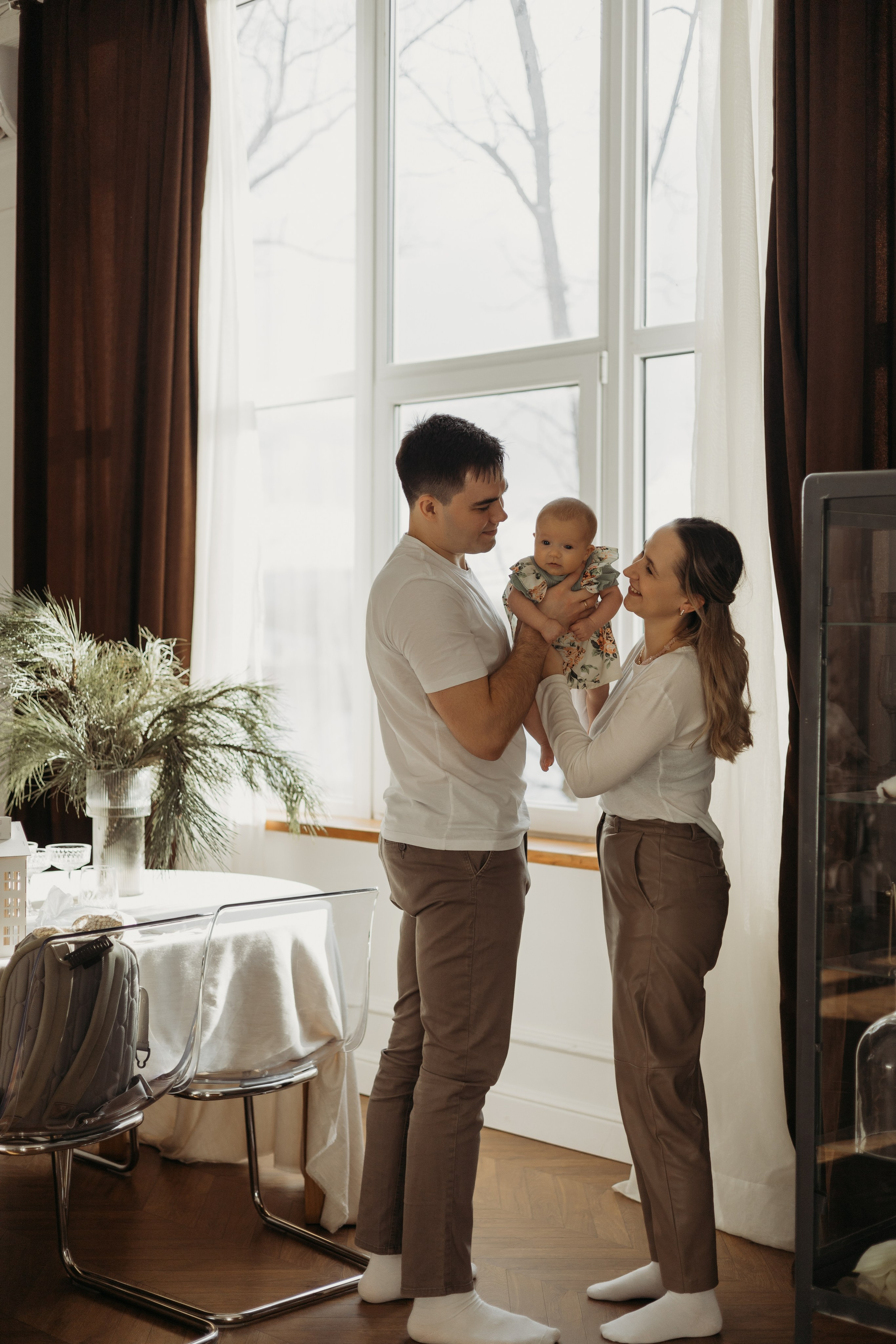 Семейная с малышкой. Самый теплый фотограф в Краснодаре Рябоконь Ксения