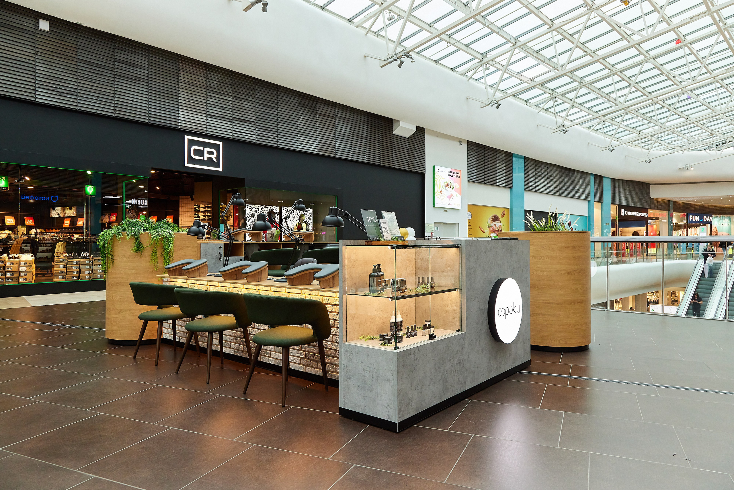 Ногтевая студия Сороки в ТЦ Лето. Фотограф Анастасия Леонтьева Санкт-Петербург