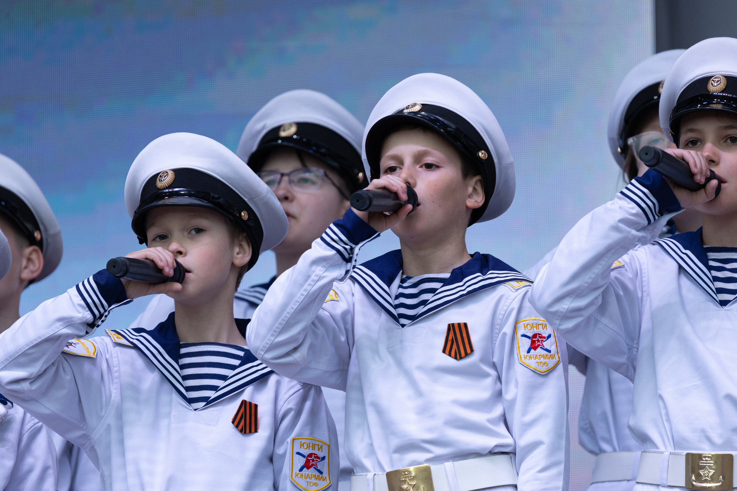 9 мая, выступления 2025 г. Олег Катакинов| Репортажный фотограф в городе у моря (Владивосток)