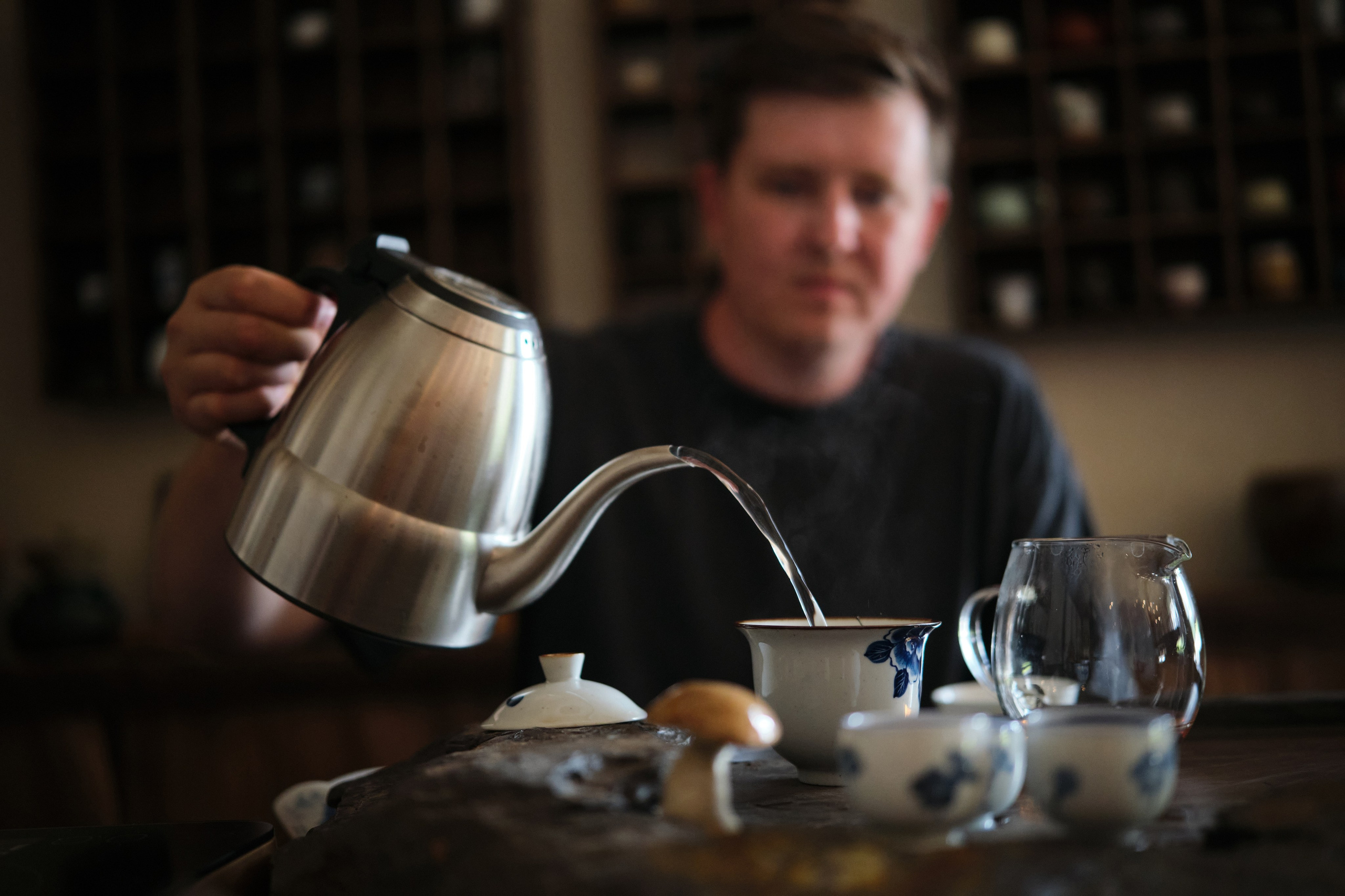 Открытие Чайной почты. Репортажный фотограф Дмитрий Литвинский. Минск, Беларусь, мир