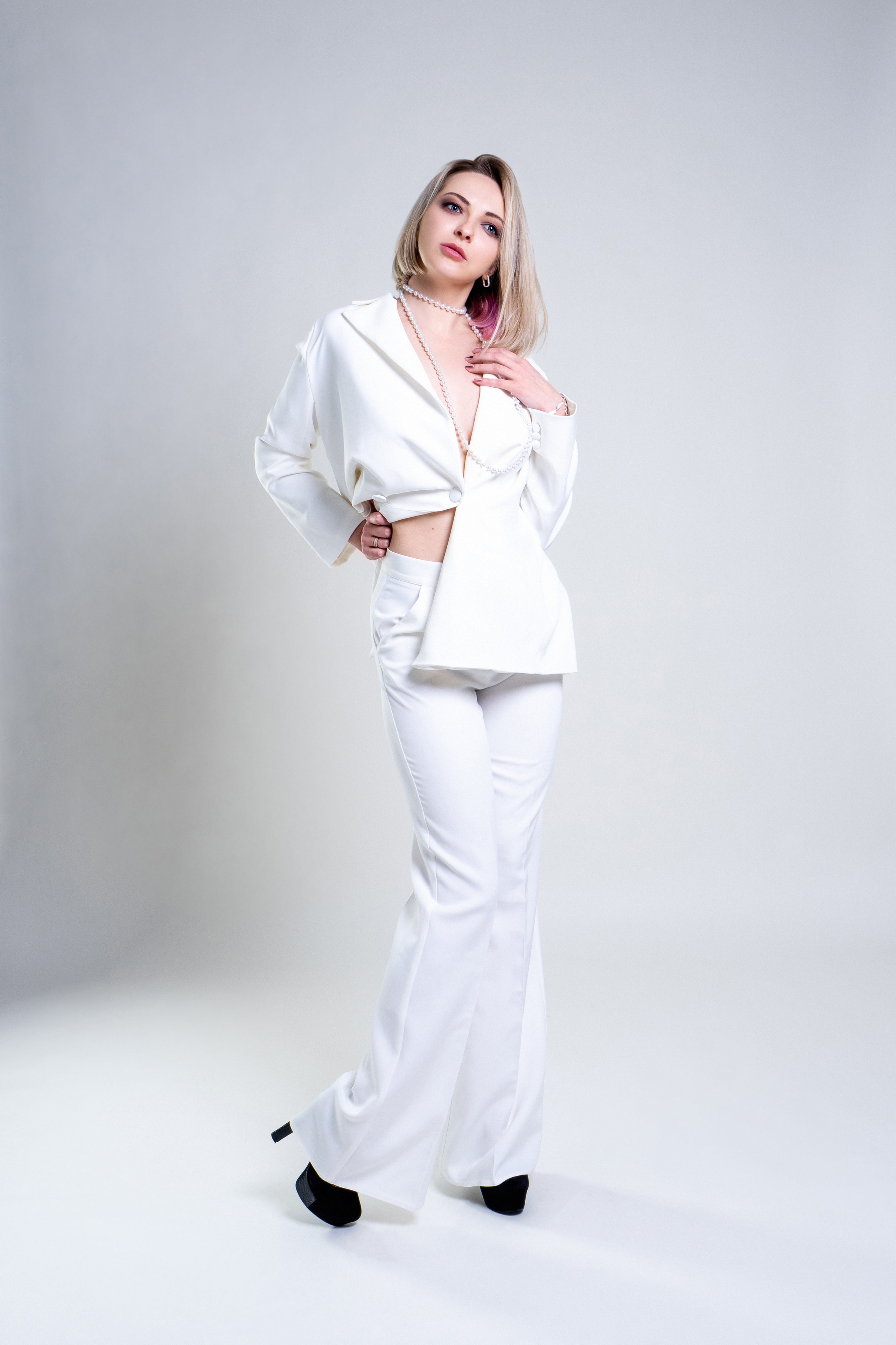 Белая серия. АЛЕКСЕЙ МАРТЫНОВ портретный фотограф