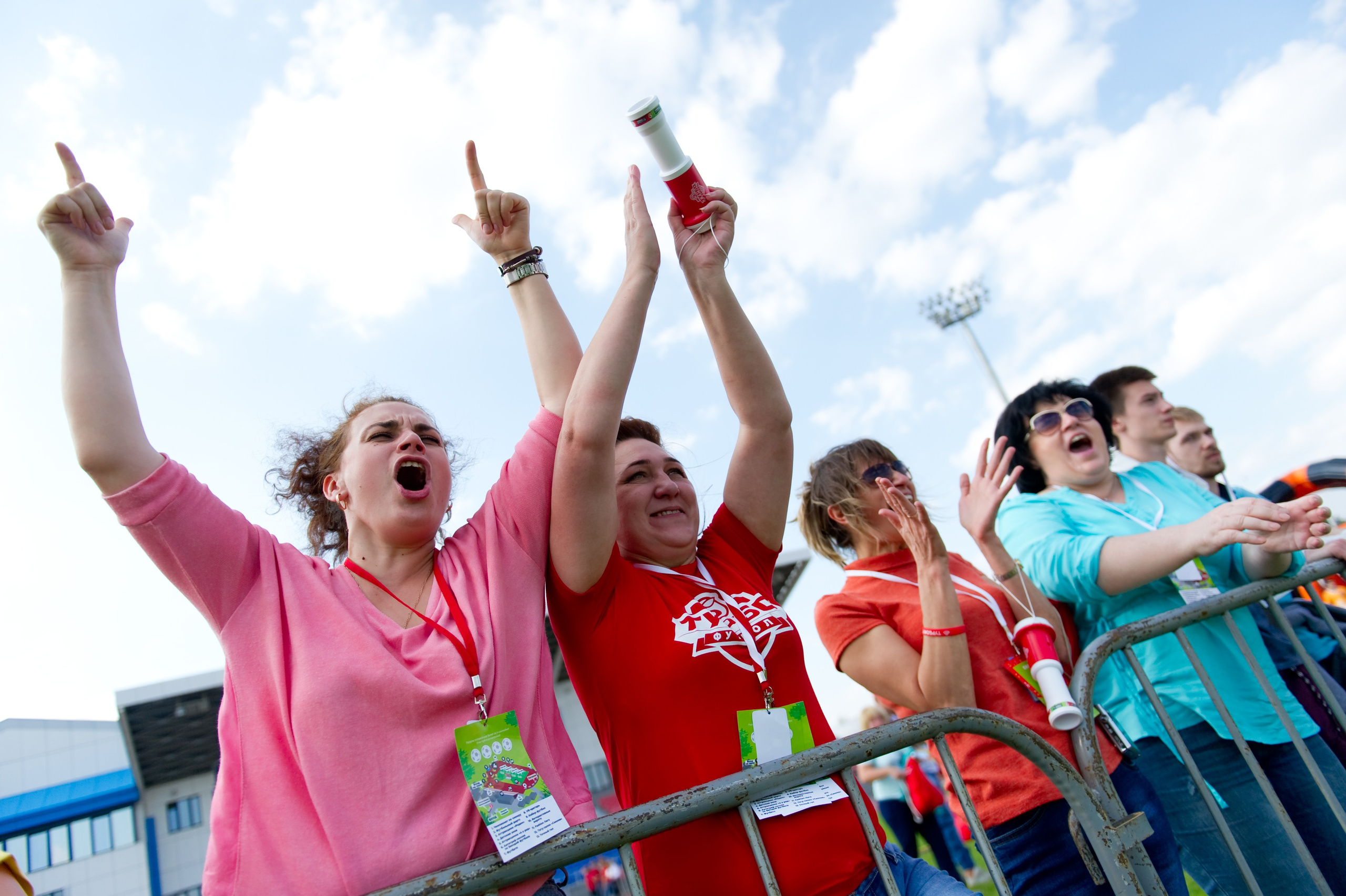 Турбофутбол (корпоративное соревнование «Пятерочки»). Репортажный фотограф и видеограф Слава Думчев. Тимбилдинги, отчетники, корпоративы