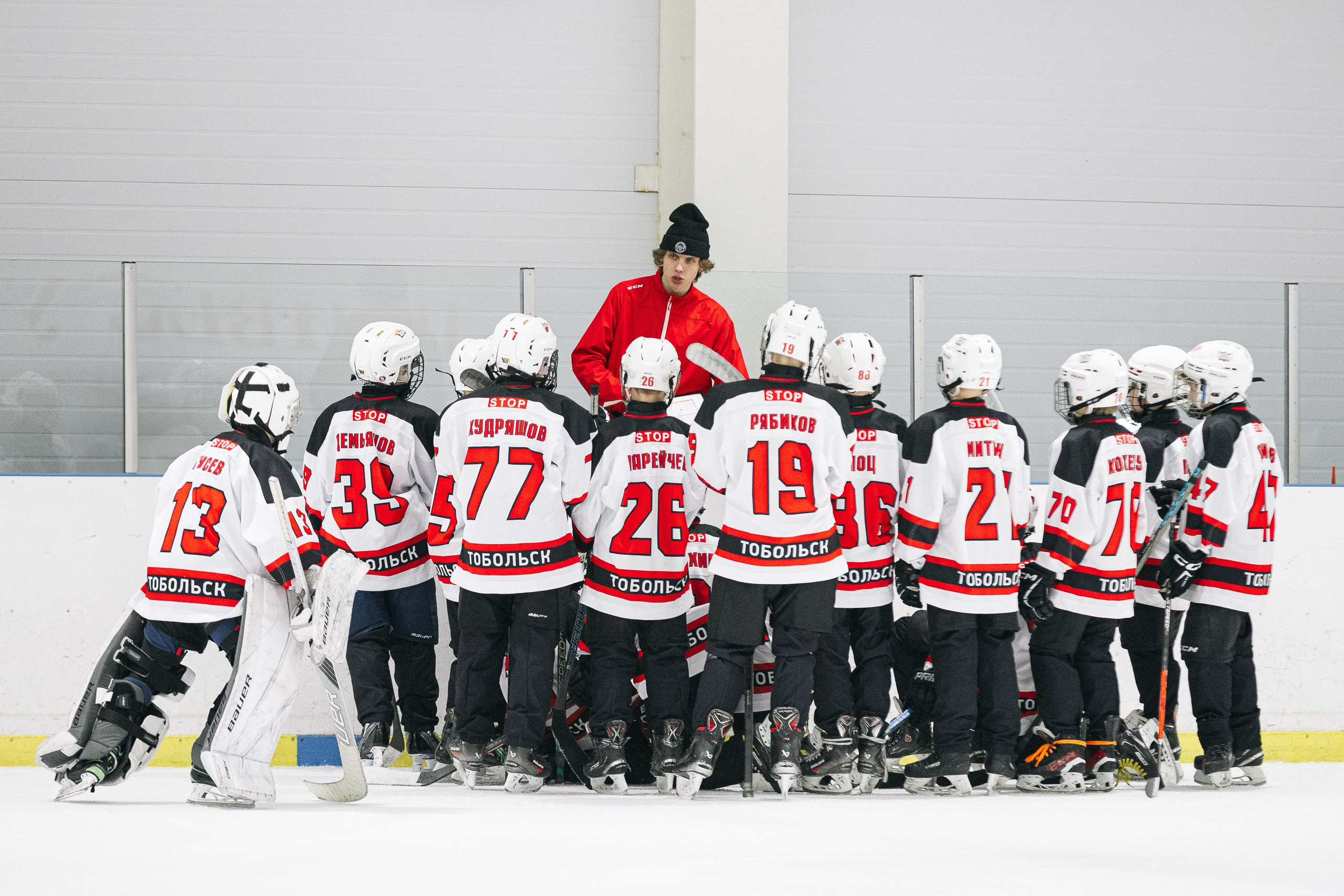Первенство Тюмени по хоккею. MIG — студия спортивной фотографии Михаила Голянского