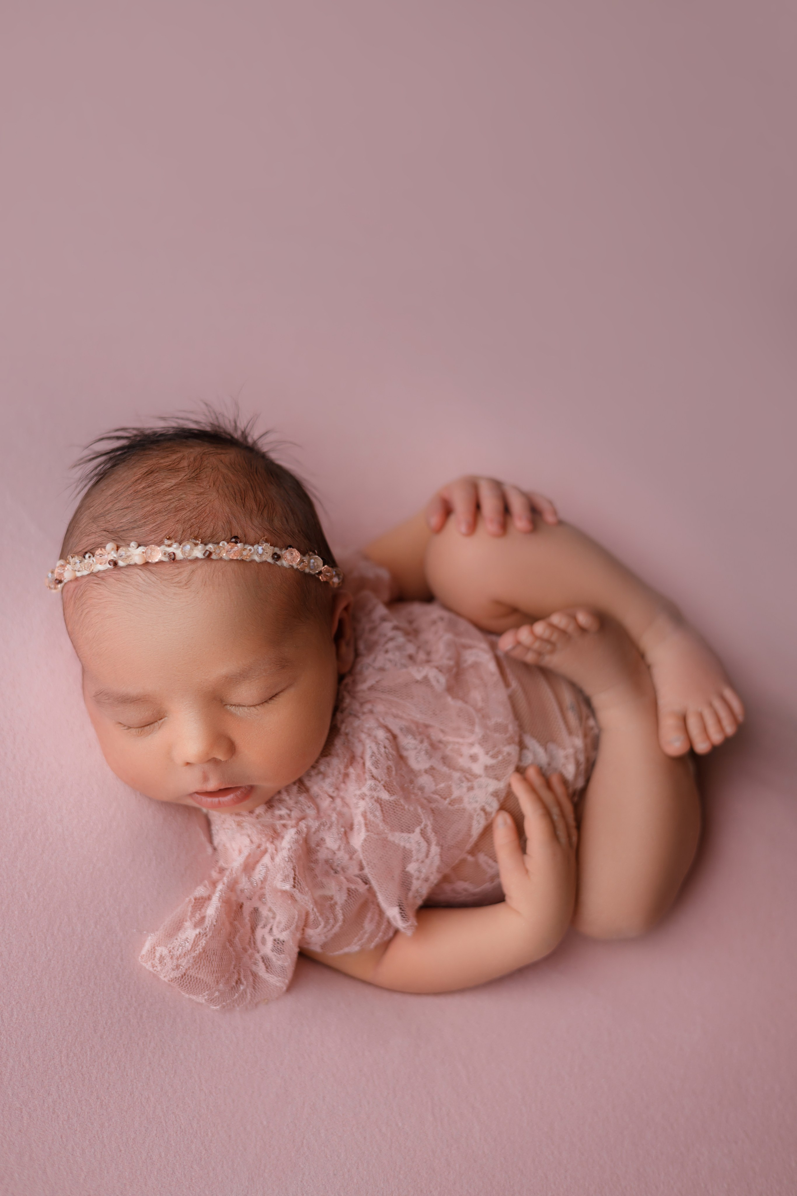 Маргарита. Евгения Горбунова фотограф новорожденных в Новом Уренгое